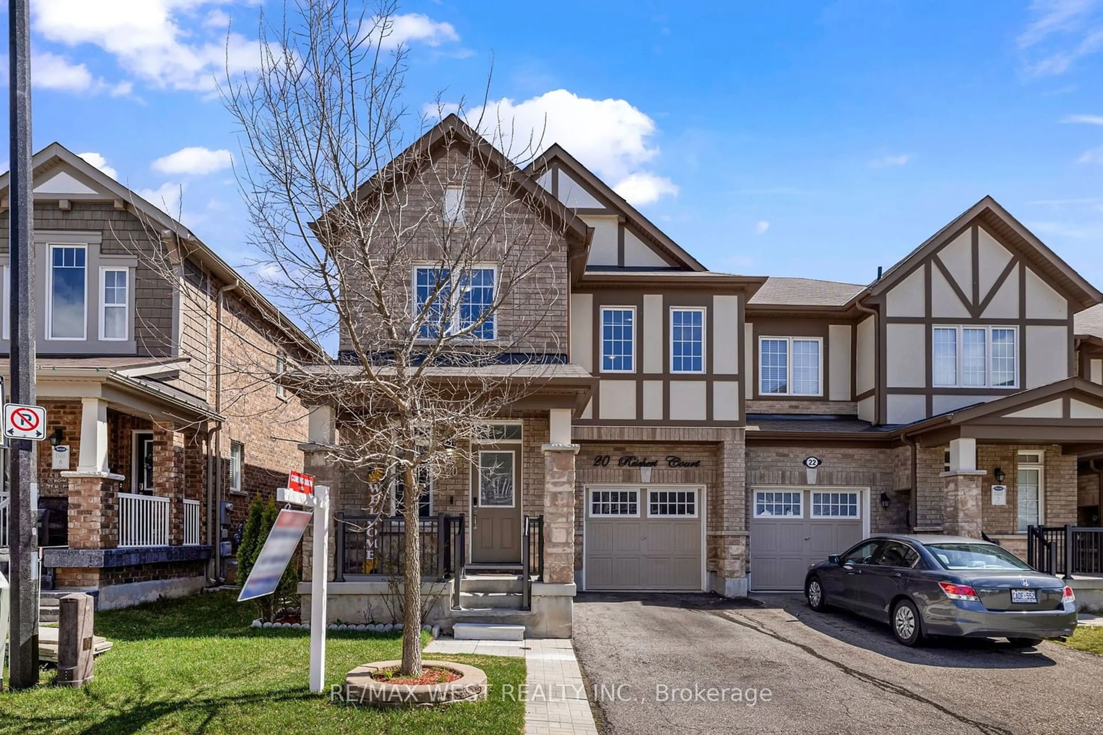 A pic from exterior of the house or condo for 20 Reichert Crt, Milton Ontario L9T 8R7