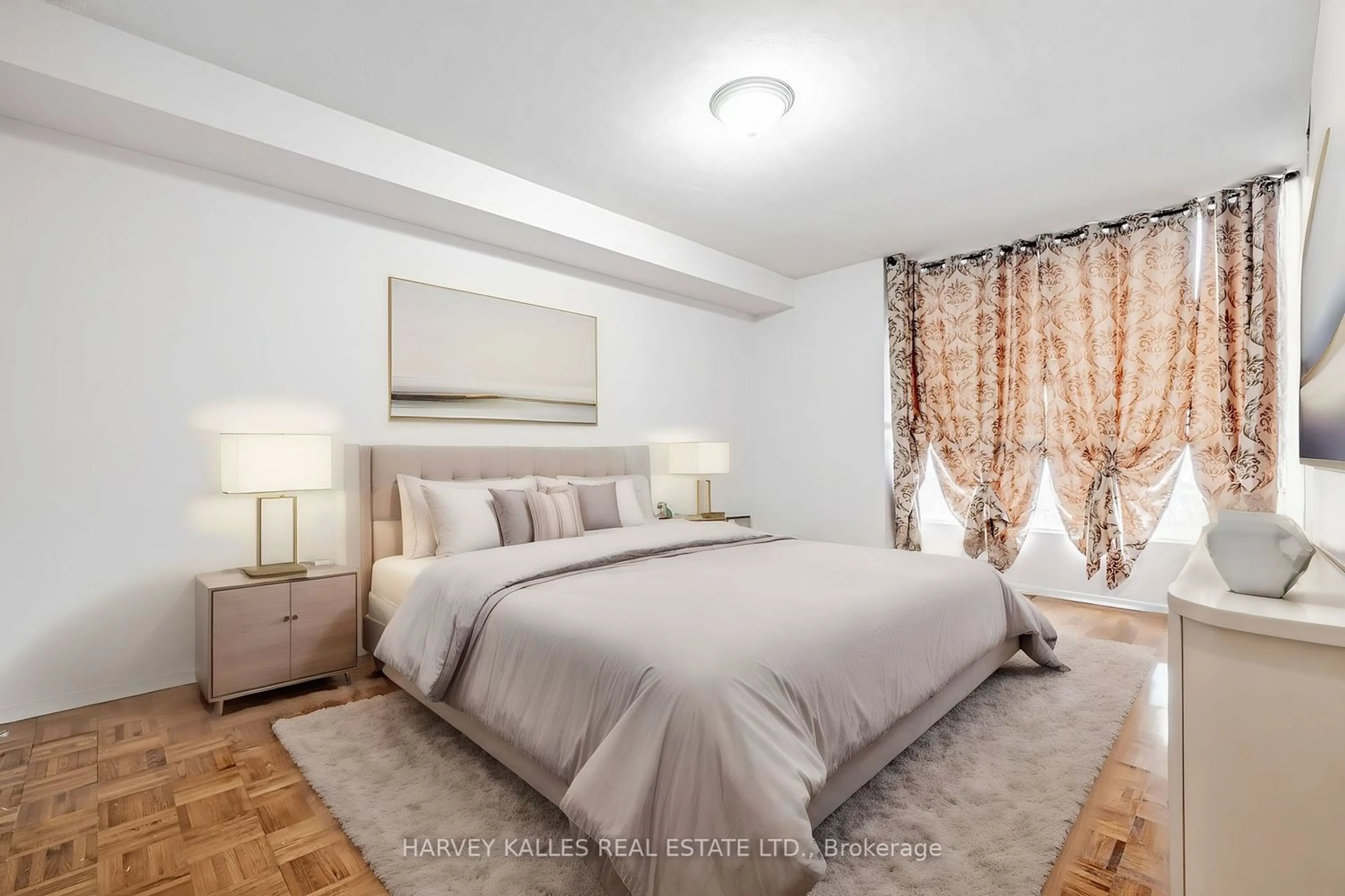 A pic of a room for 3077 Weston Rd ##1612, Toronto Ontario M9M 3A1