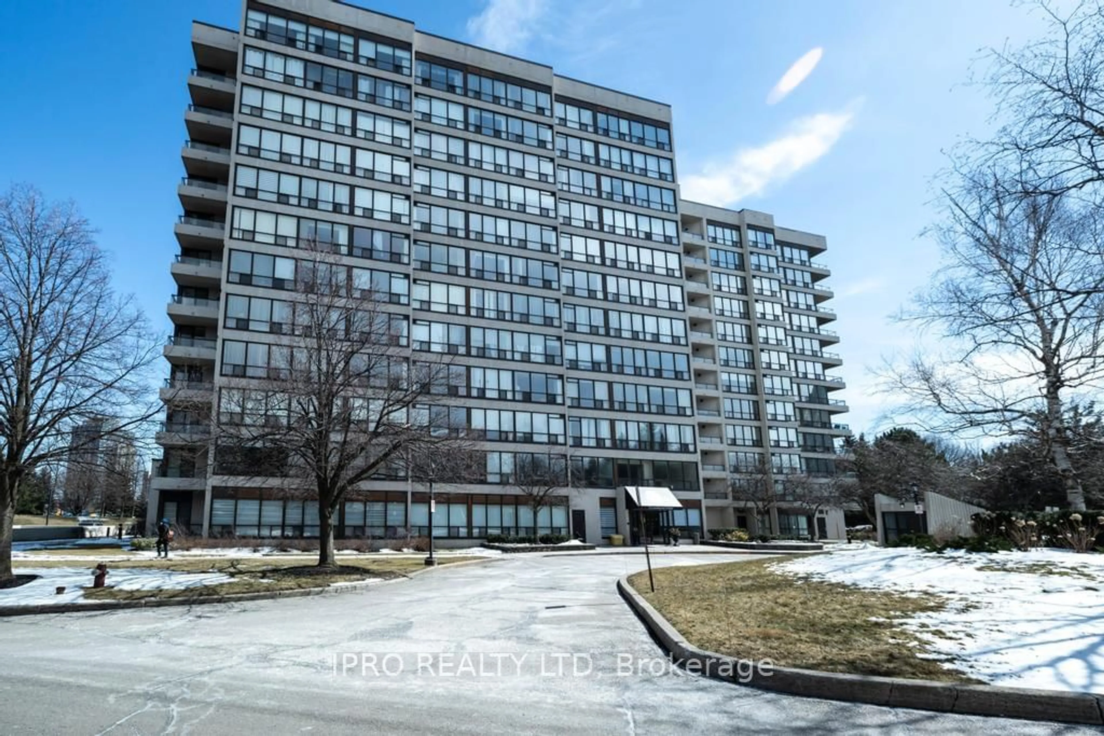 A pic from exterior of the house or condo for 10 Laurelcrest St #909, Brampton Ontario L6S 5Y3