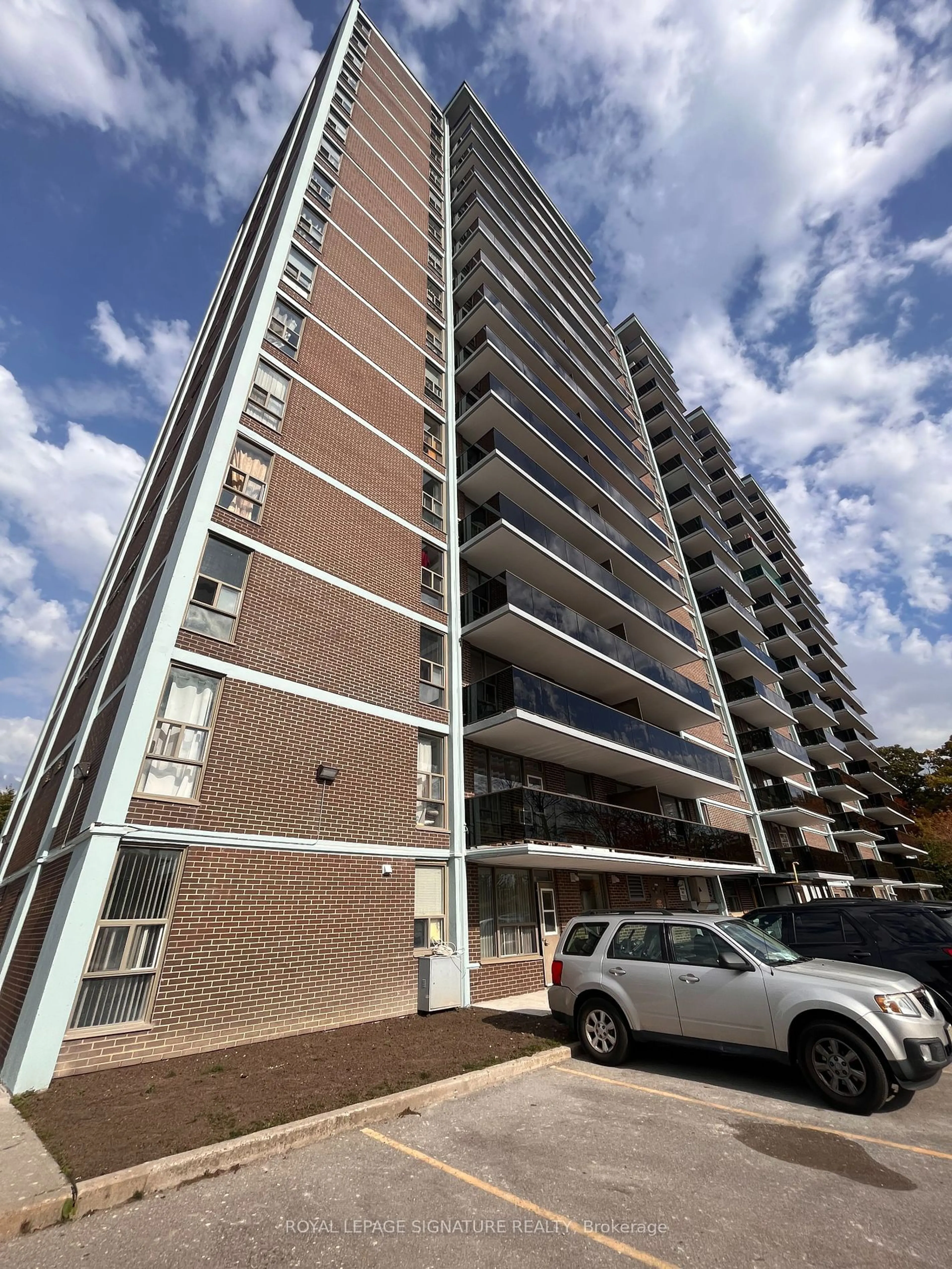 A pic from exterior of the house or condo for 235 Grandravine Dr #506, Toronto Ontario M3N 1J2