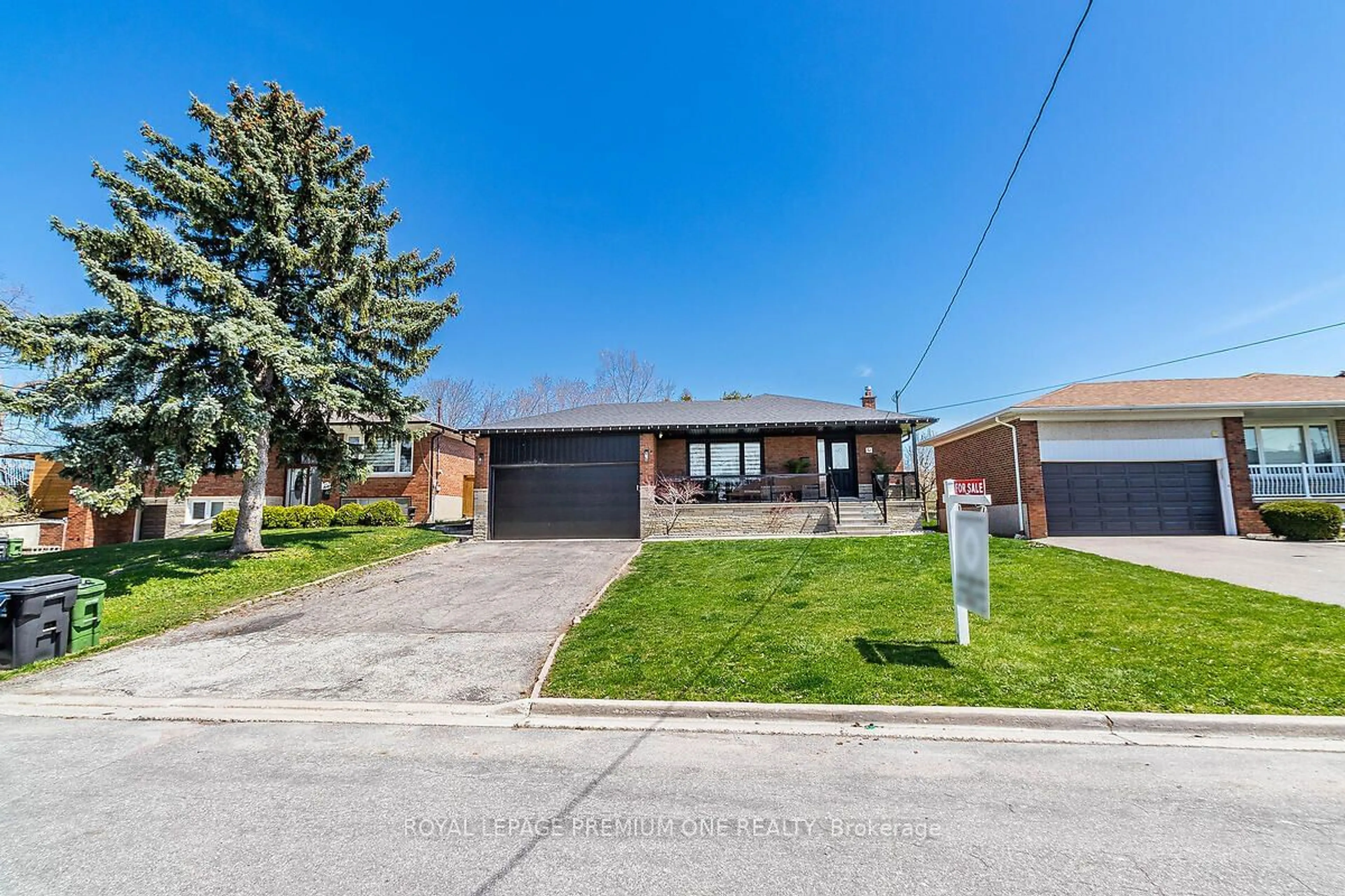 Frontside or backside of a home for 42 Mangrove Rd, Toronto Ontario M6L 2A3