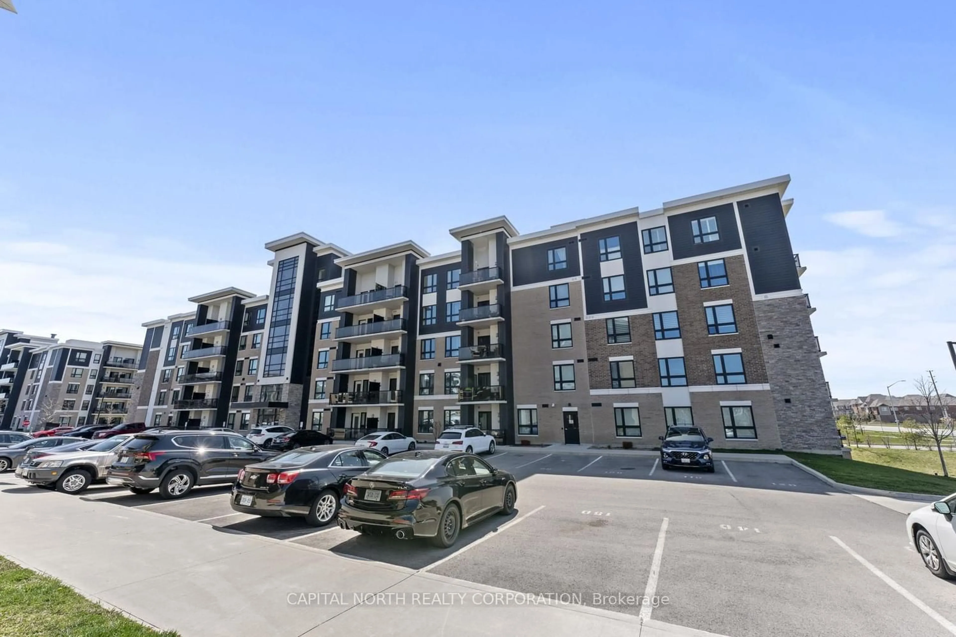 A pic from exterior of the house or condo for 620 Sauve St #512, Milton Ontario L9T 9A5