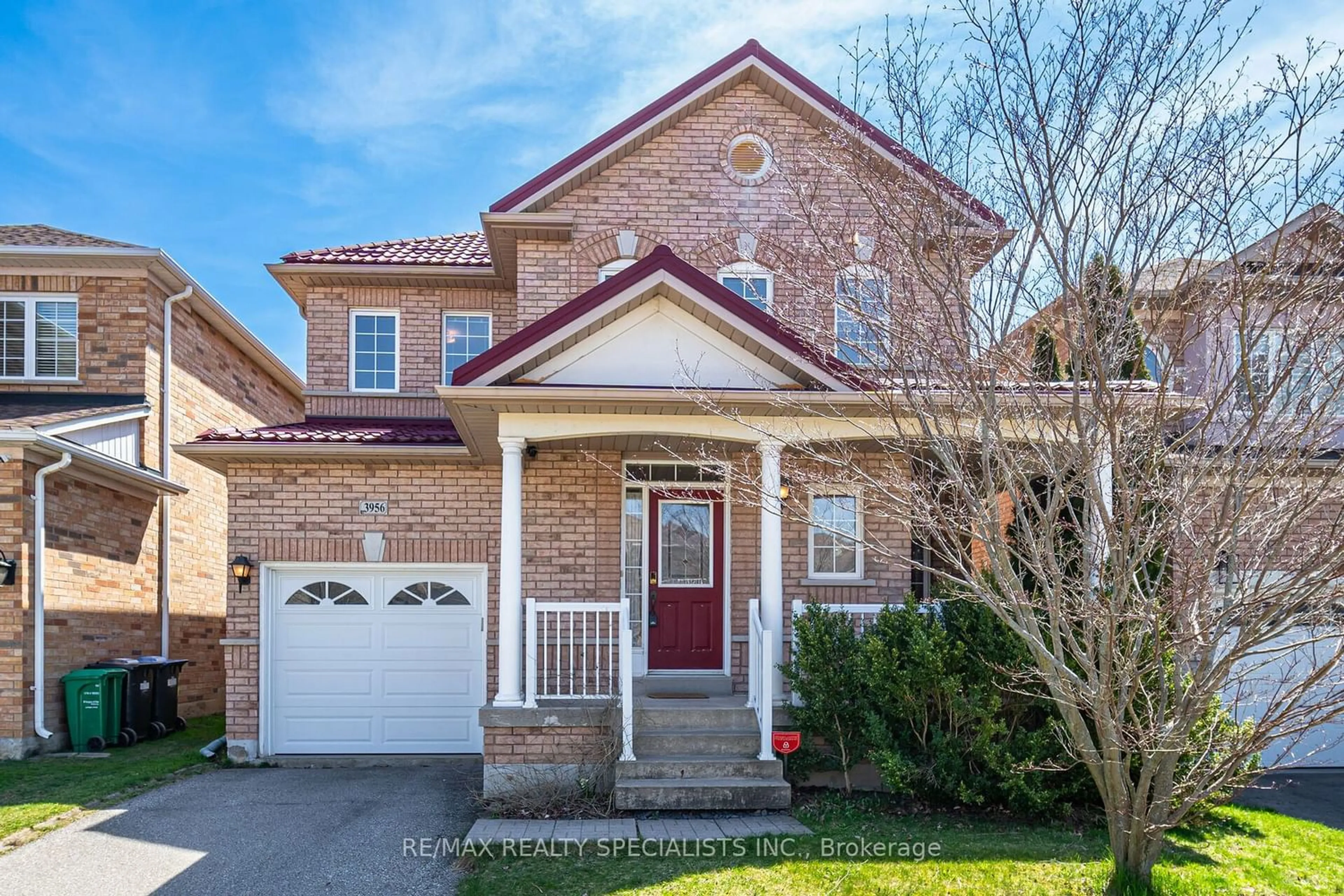 Home with brick exterior material for 3956 Tacc Dr, Mississauga Ontario L5M 6L2