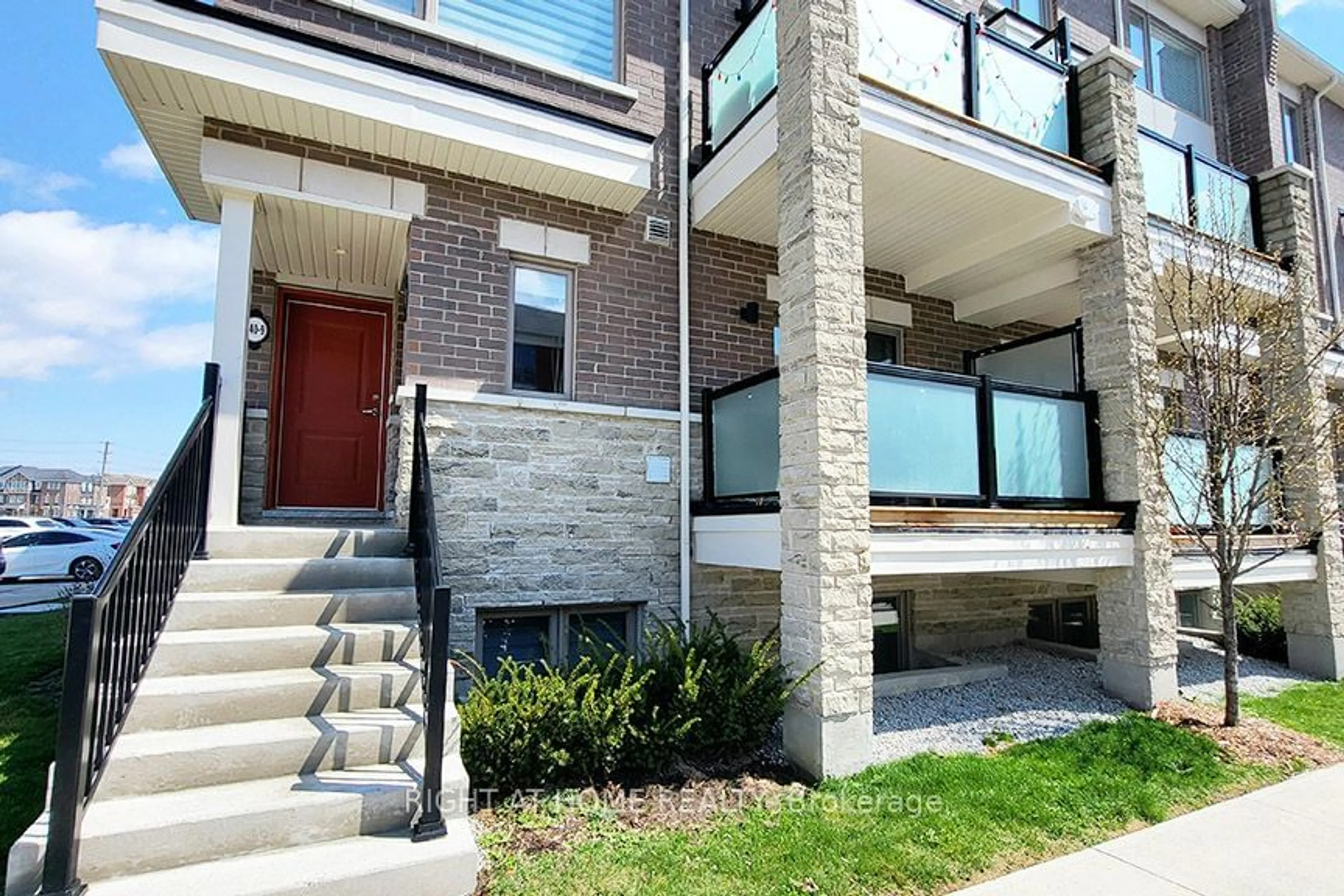 A pic from exterior of the house or condo for 240 Lagerfeld Dr #1, Brampton Ontario L7A 5G9