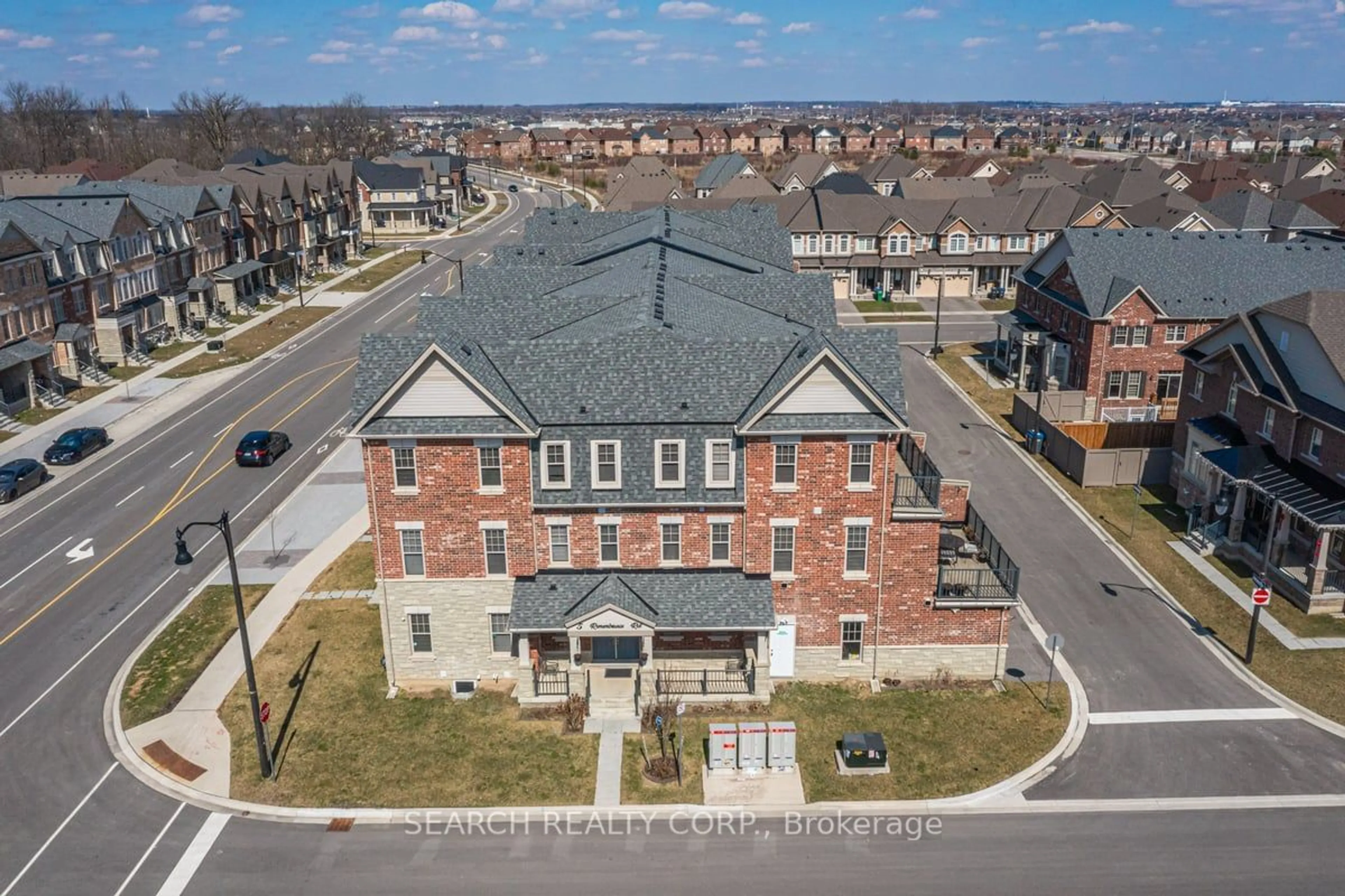 Home with brick exterior material for 5 Remembrance Rd, Brampton Ontario L7A 0A7