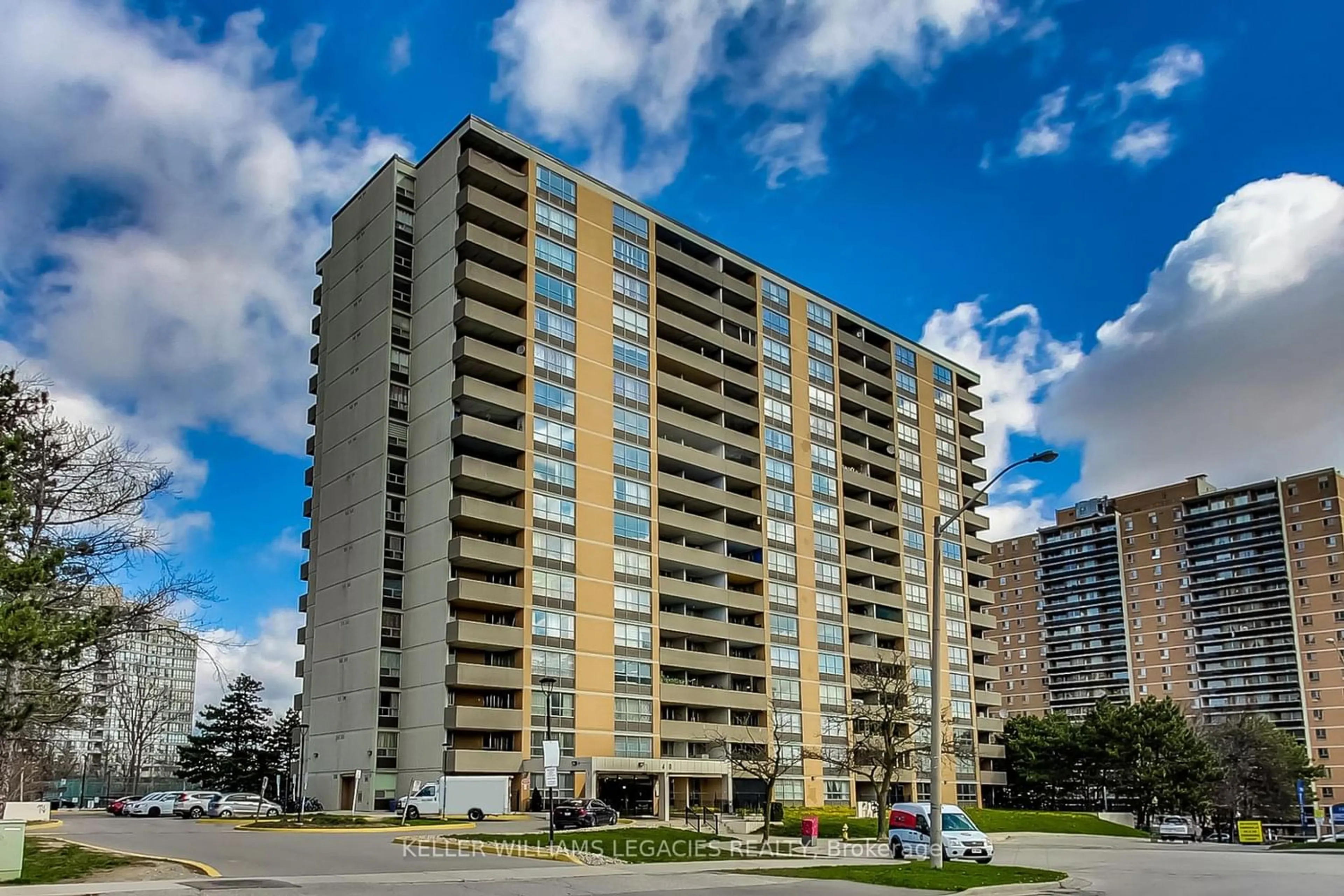 A pic from exterior of the house or condo for 40 Panorama Crt #804, Toronto Ontario M9V 4M1