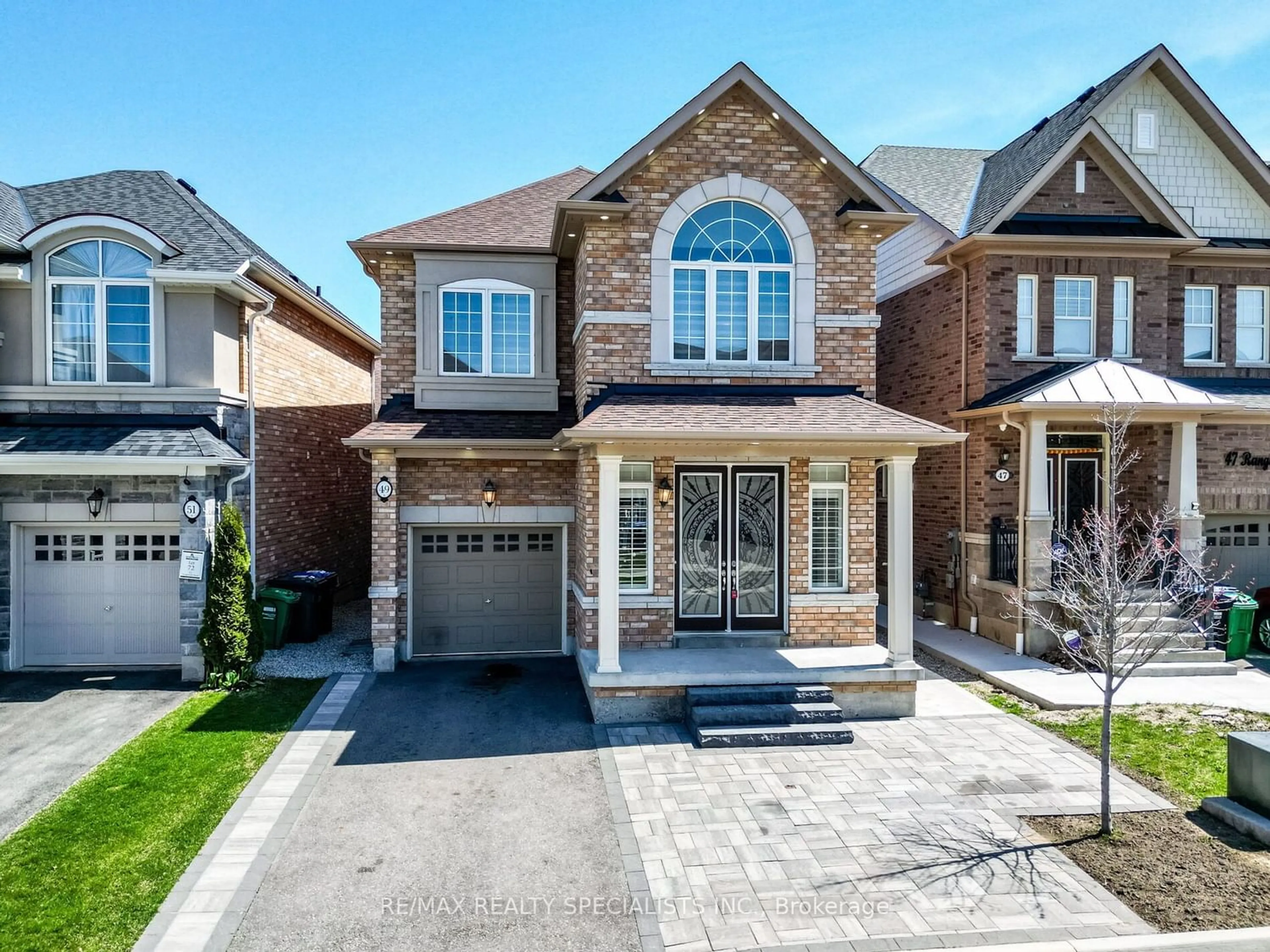 Home with brick exterior material for 49 Rangemore Rd, Brampton Ontario L7A 4V7