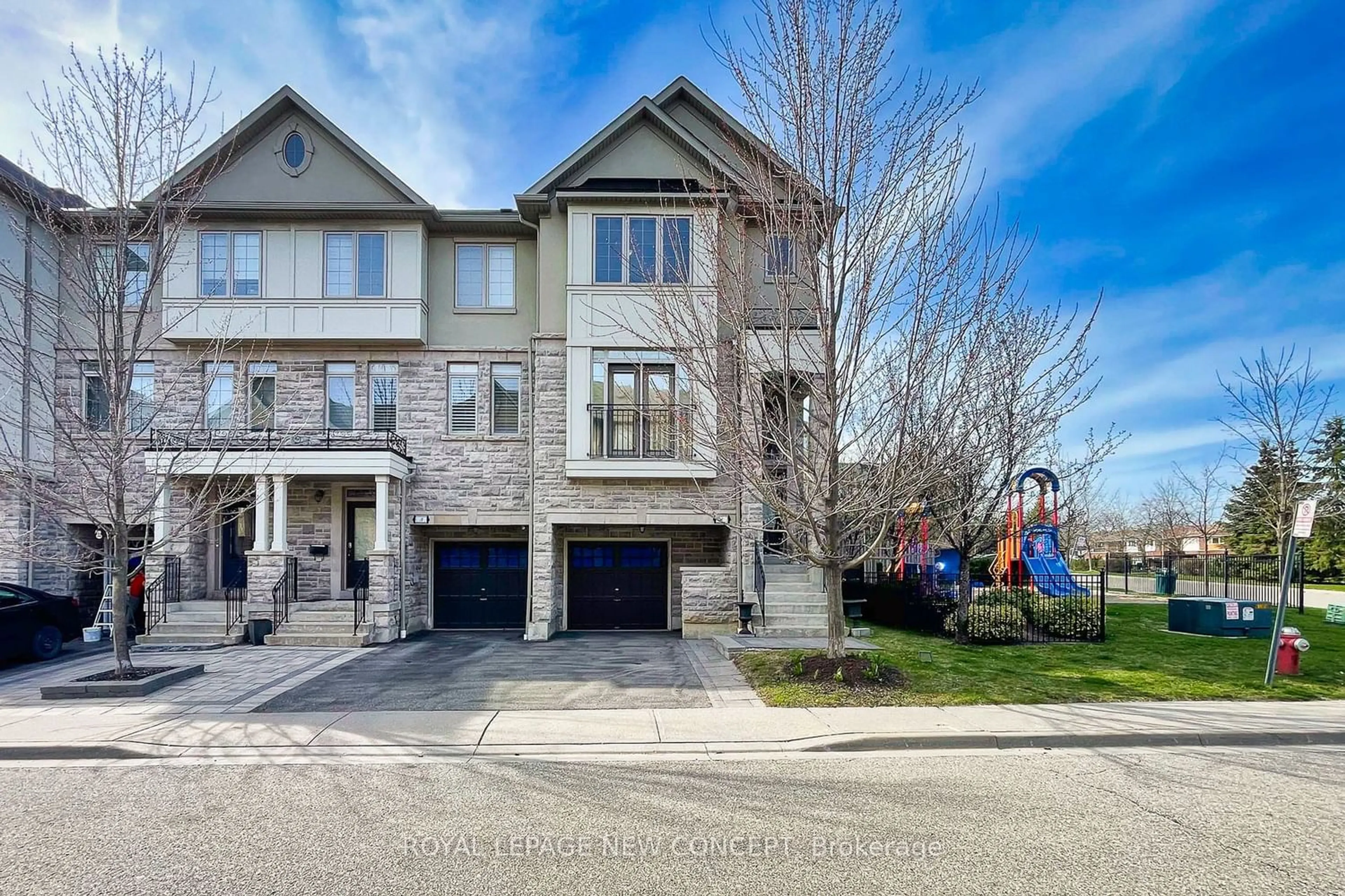 A pic from exterior of the house or condo for 3038 Haines Rd #1, Mississauga Ontario L4Y 4B2
