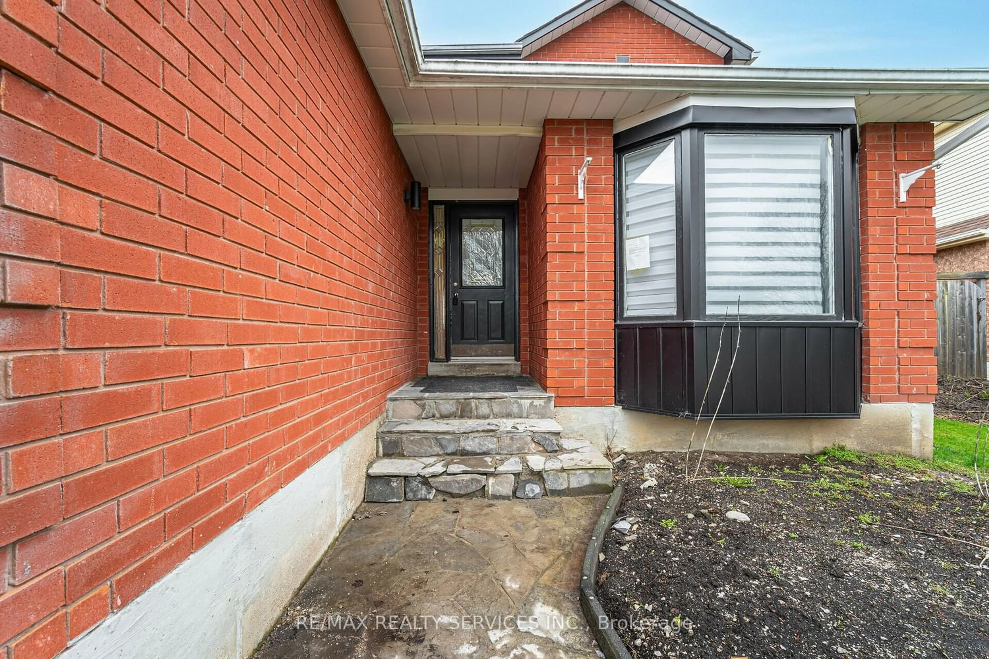 Home with brick exterior material for 209 Walsh Cres, Orangeville Ontario L9W 4T2