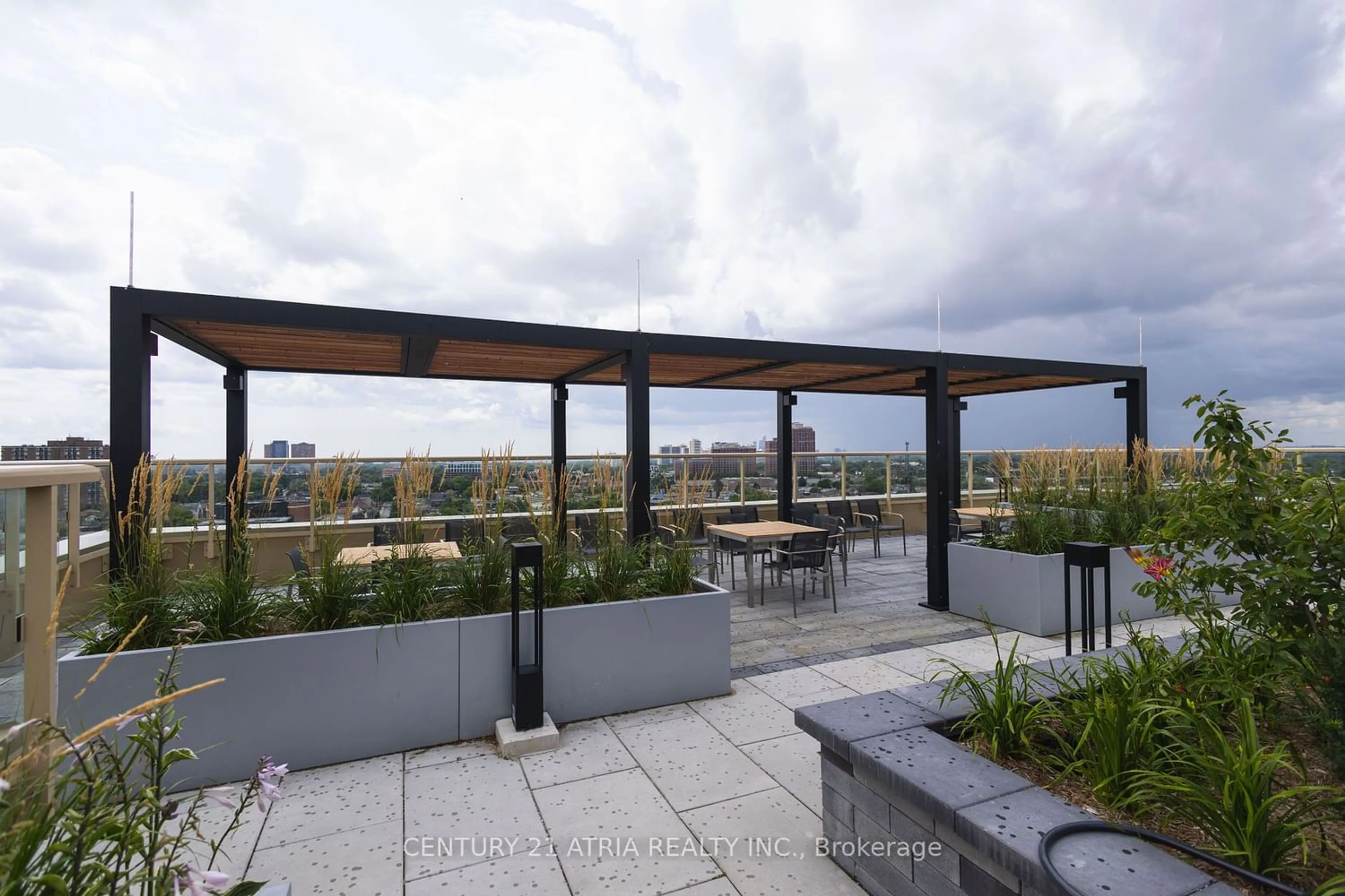 Patio for 1787 St Clair Ave #406, Toronto Ontario M6N 1J6