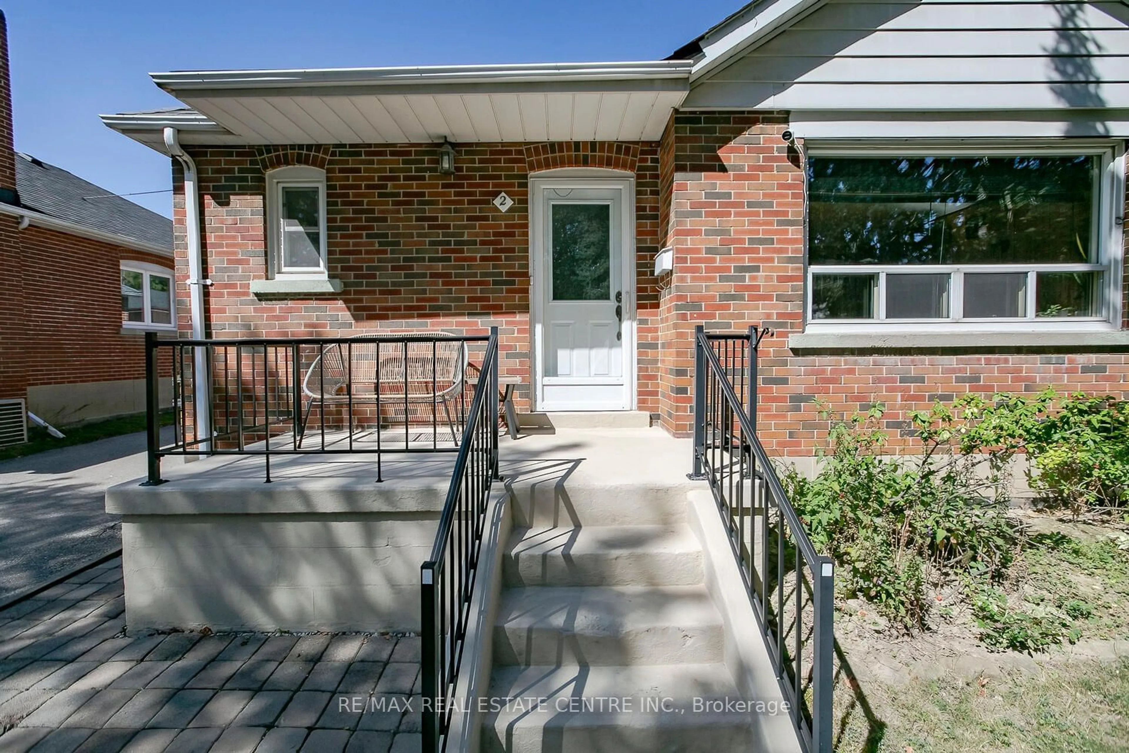 Home with brick exterior material for 2 Gregory St, Brampton Ontario L6Y 1G1