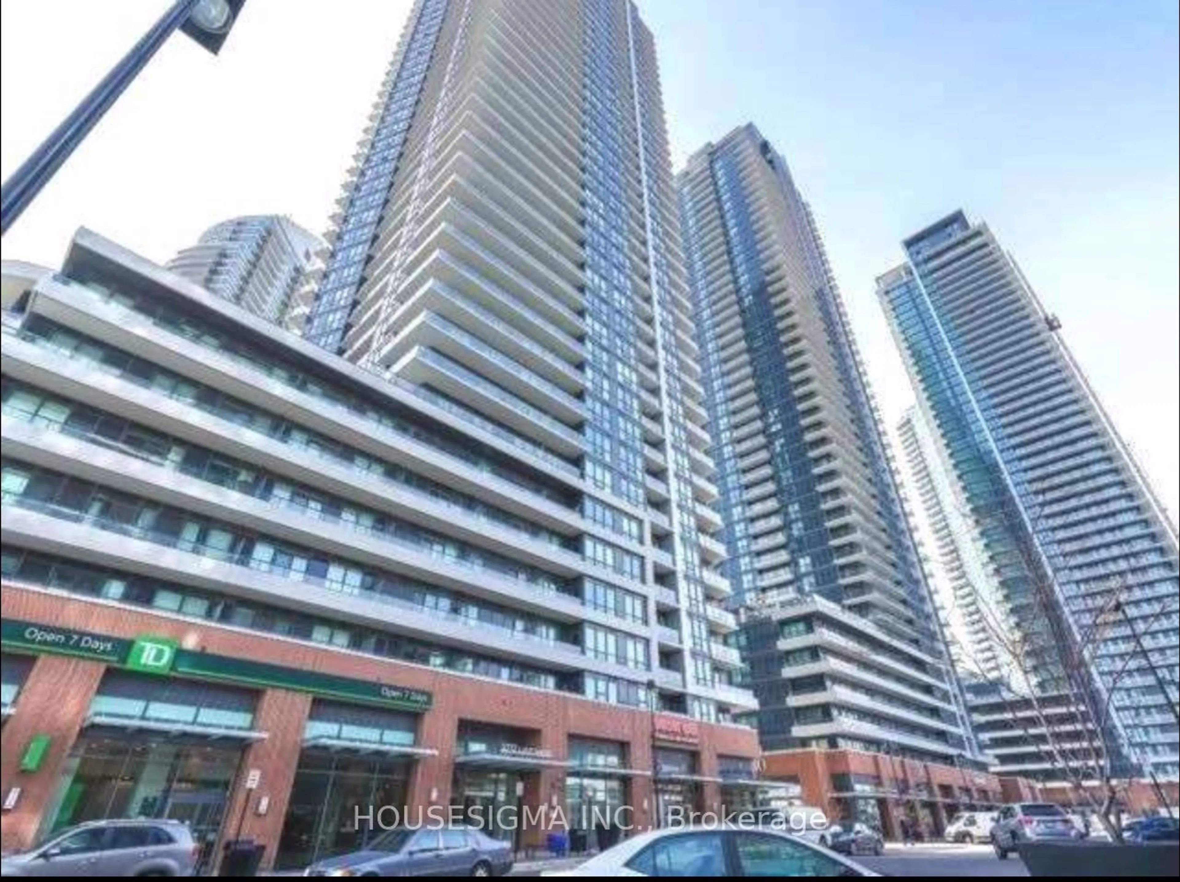 A pic from exterior of the house or condo for 2200 Lakeshore Blvd #816, Toronto Ontario M8V 1A4
