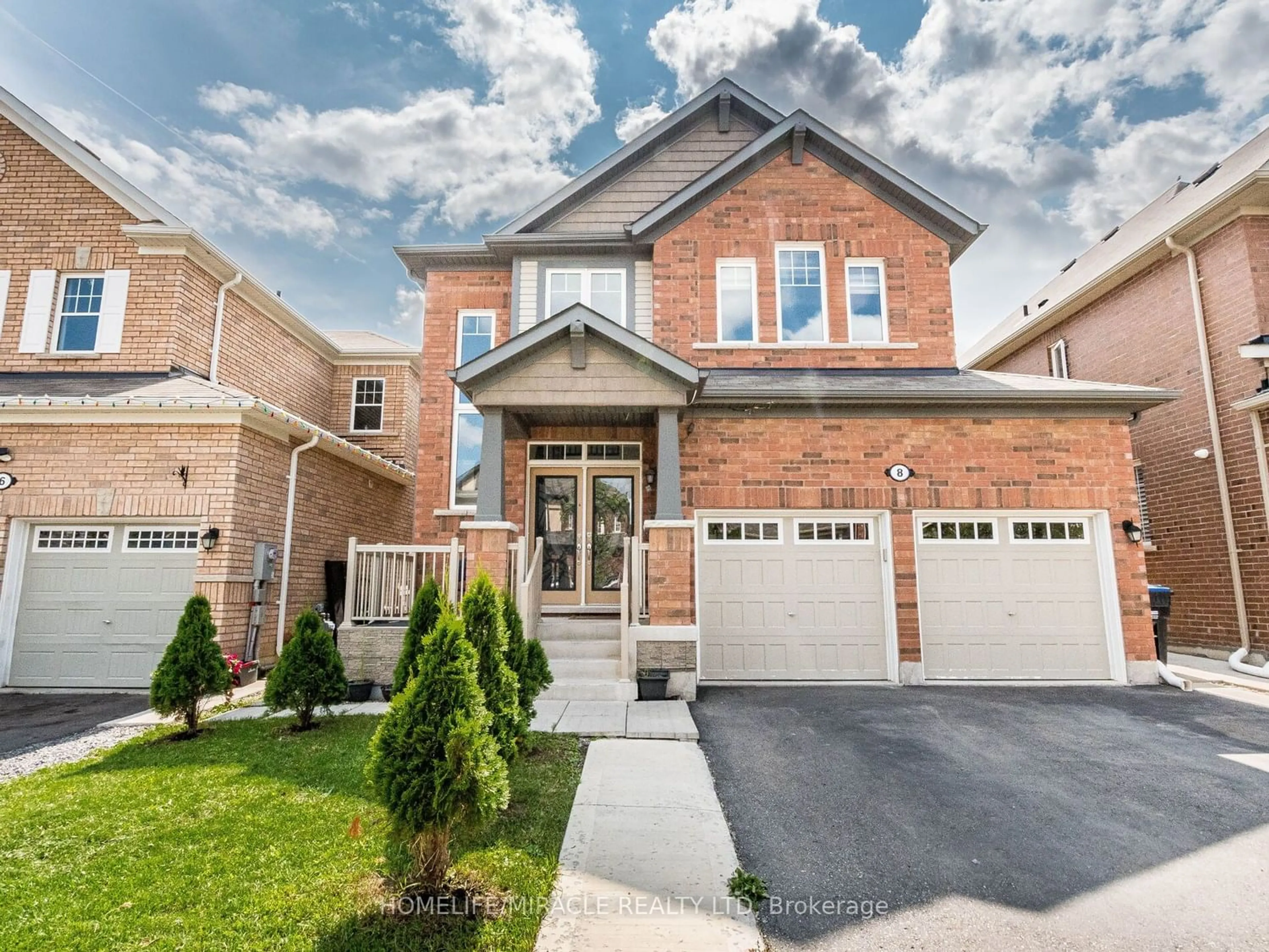 Home with brick exterior material for 8 Feeder St, Brampton Ontario L7A 4T8