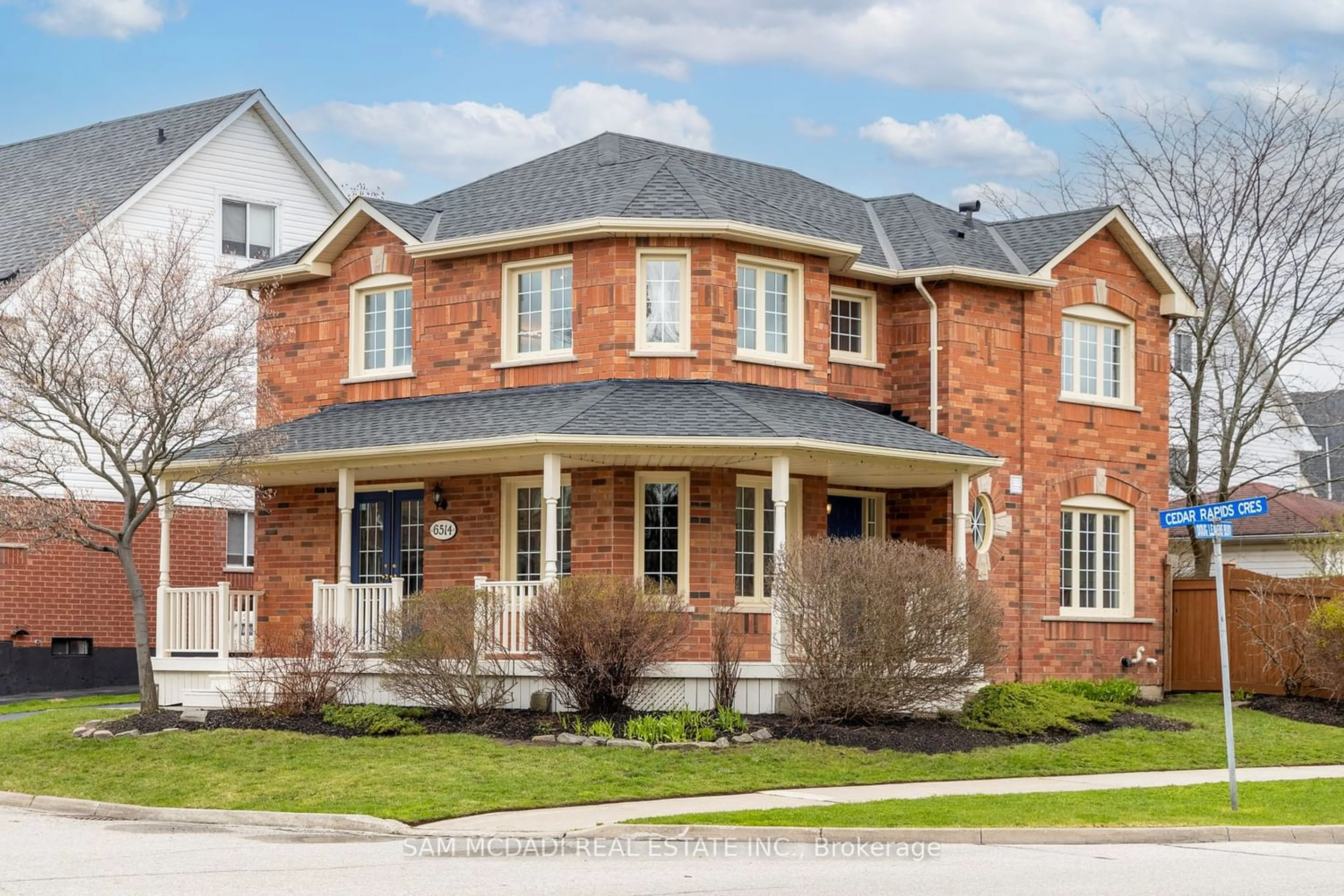 Home with brick exterior material for 6514 Cedar Rapids Cres, Mississauga Ontario L5N 7P5