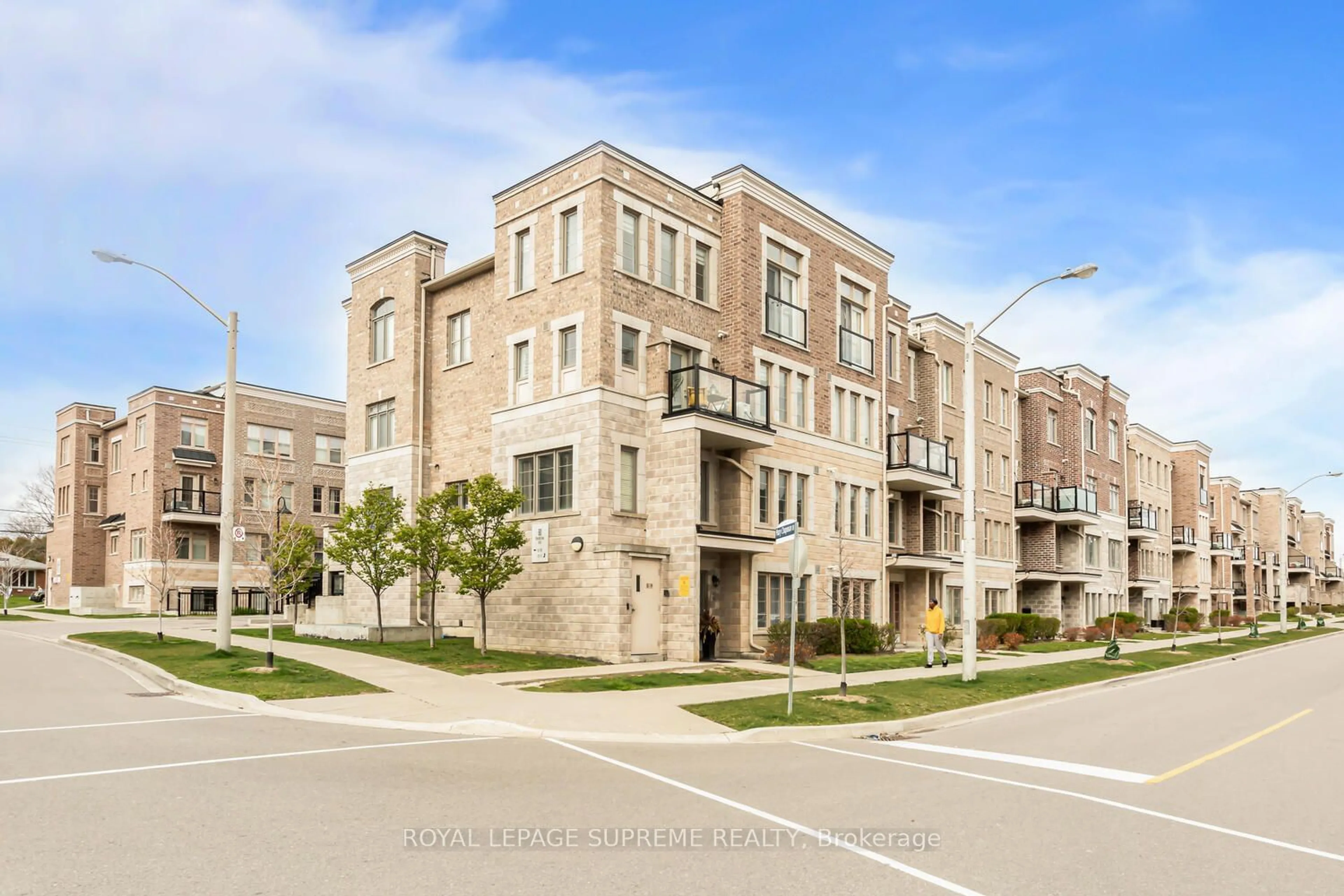 A pic from exterior of the house or condo for 80 Parrotta Dr #150, Toronto Ontario M9M 0E6