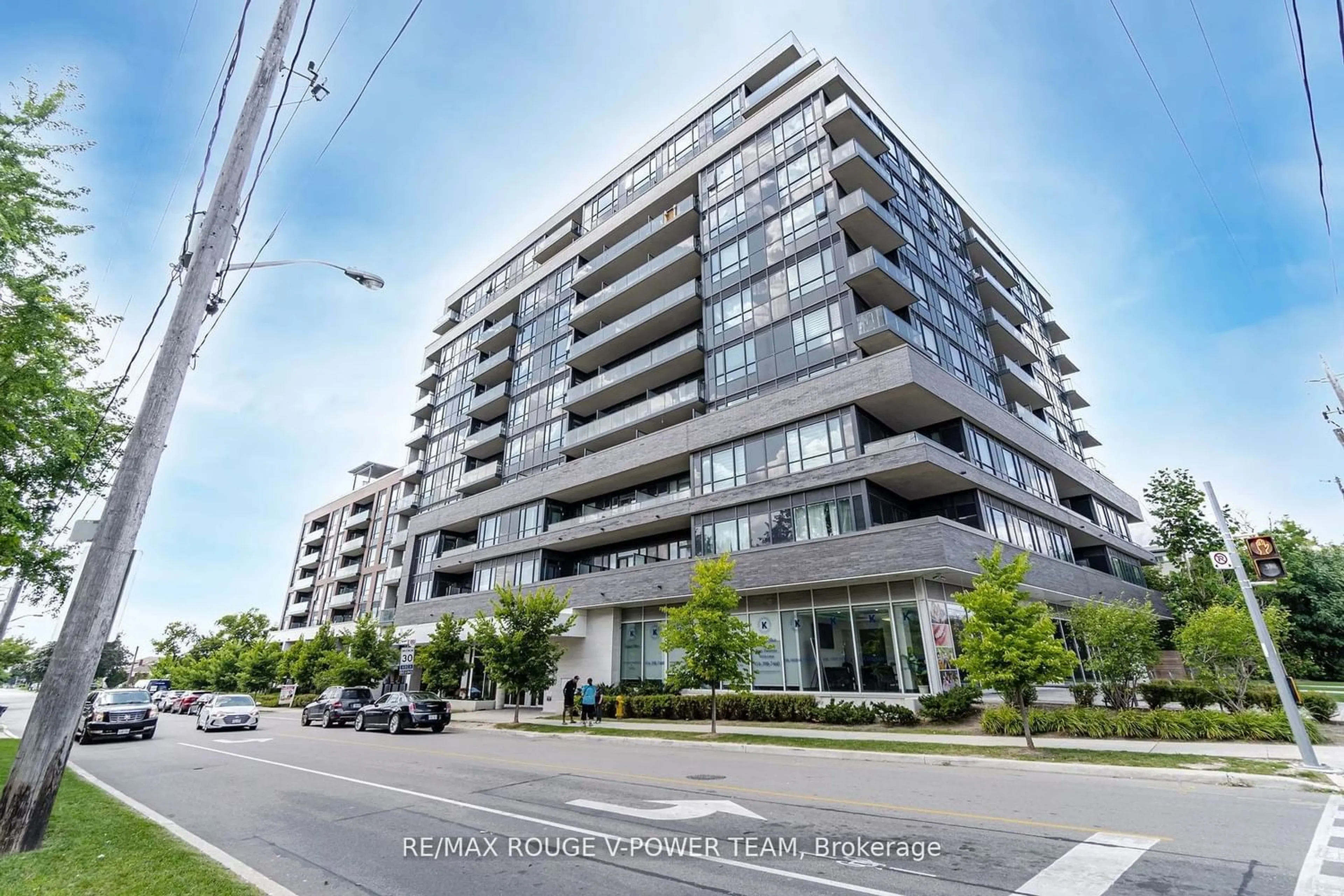 A pic from exterior of the house or condo for 2800 Keele St #424, Toronto Ontario M3M 2G4
