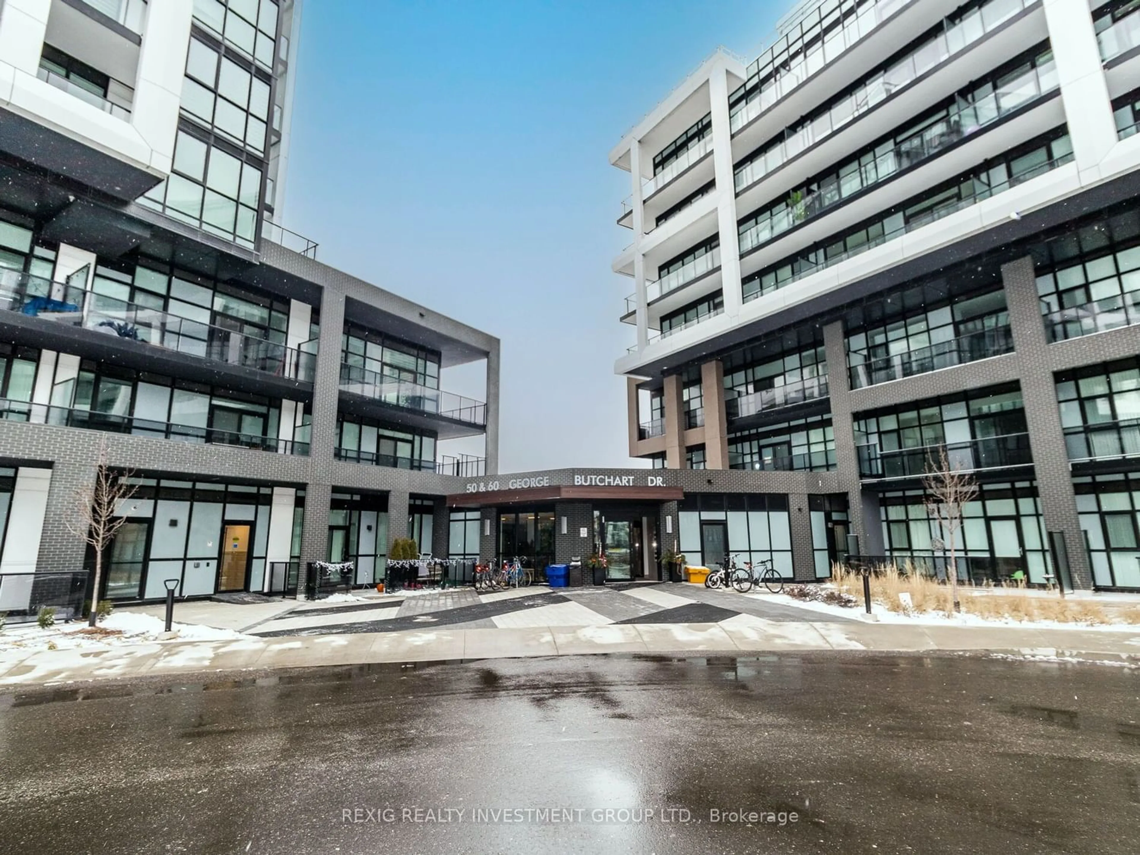 A pic from exterior of the house or condo for 50 George Butchart Dr #603, Toronto Ontario M3K 2C5