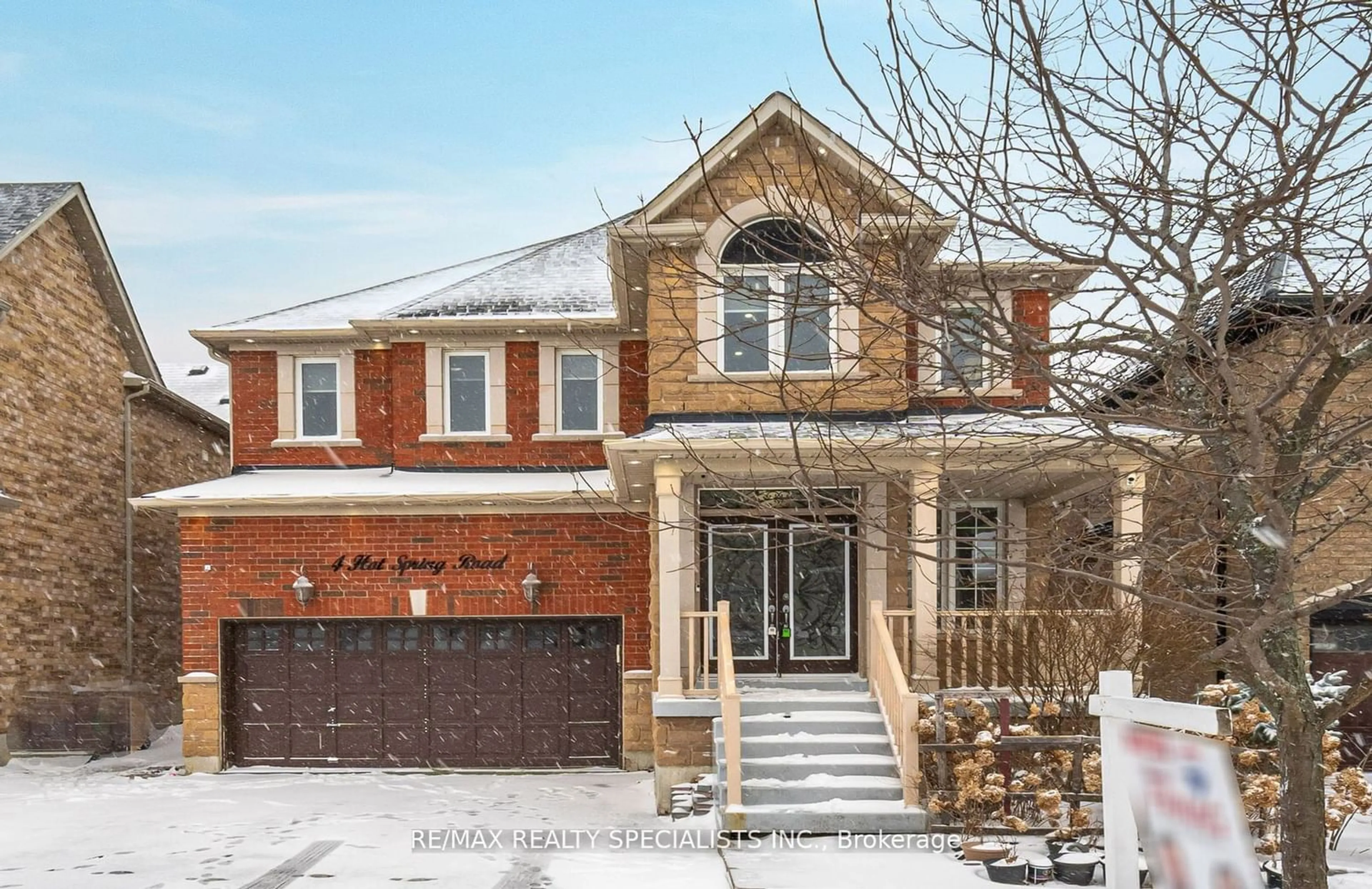 Home with brick exterior material for 4 Hot Spring Rd, Brampton Ontario L6R 3J1