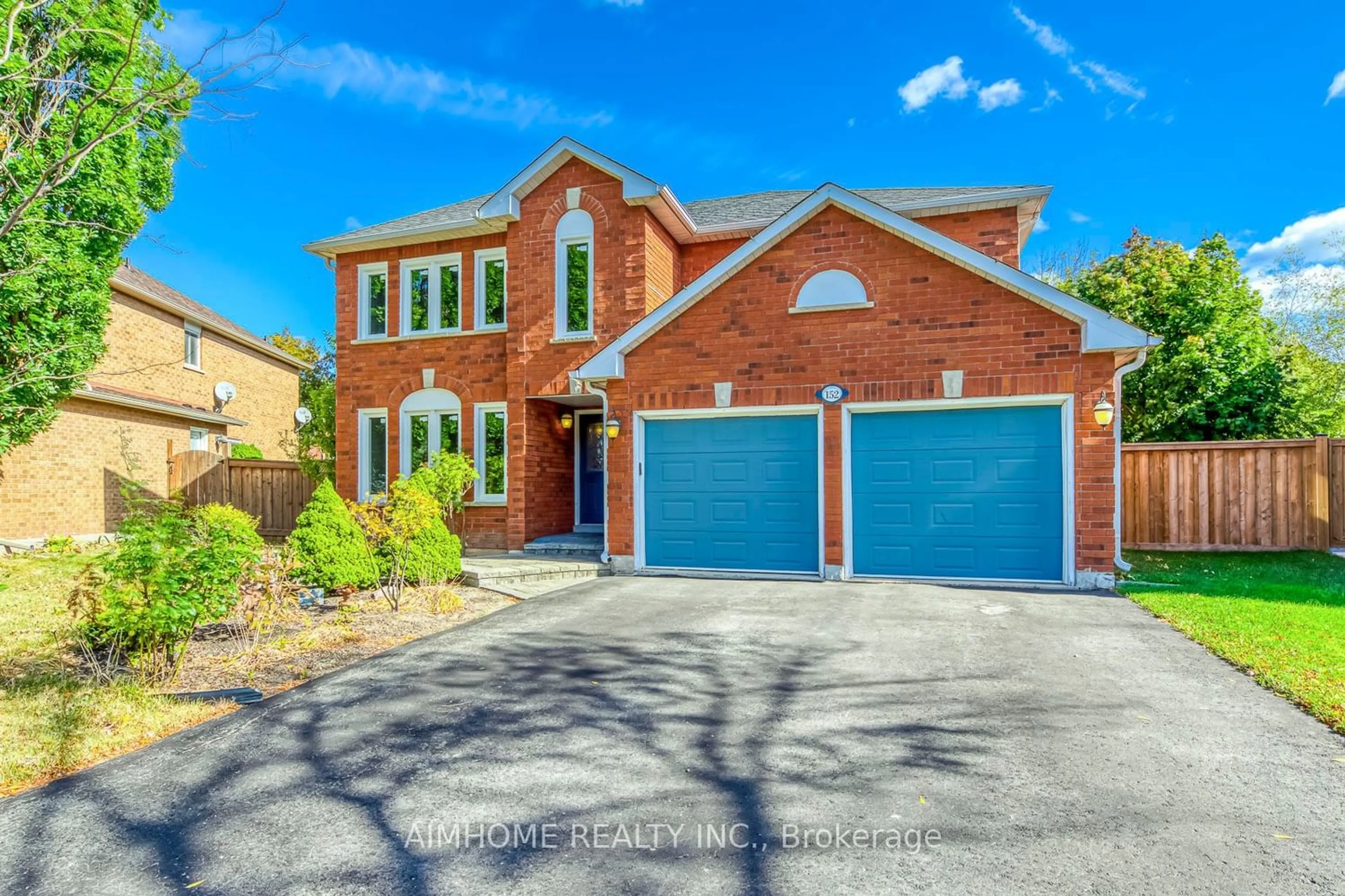Home with brick exterior material for 152 Elderwood Tr, Oakville Ontario L6H 5W4