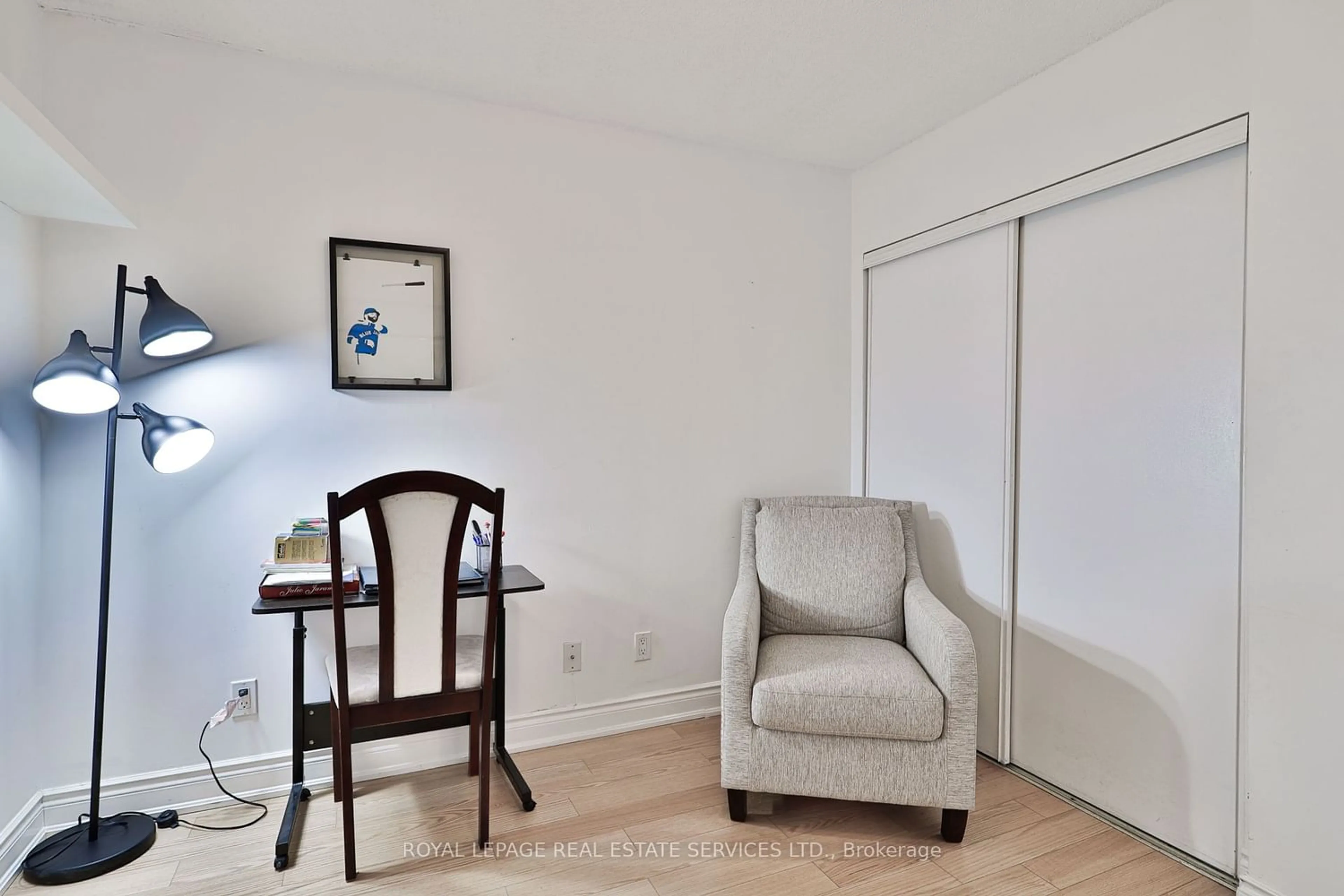 A pic of a room for 2261 Lake Shore Blvd #720, Toronto Ontario M8V 3X1