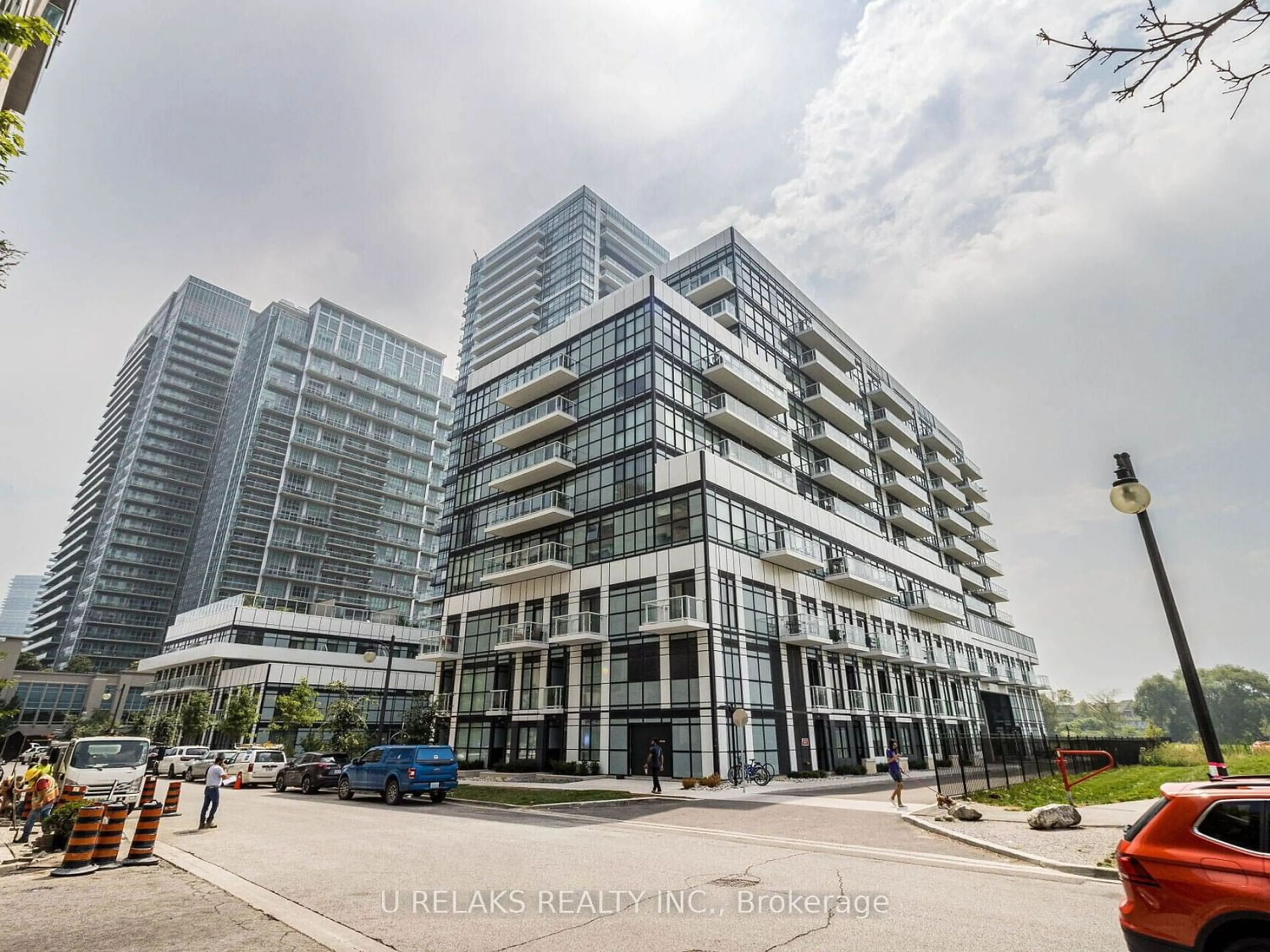 A pic from exterior of the house or condo for 251 Manitoba St #715, Toronto Ontario M8Y 0C7