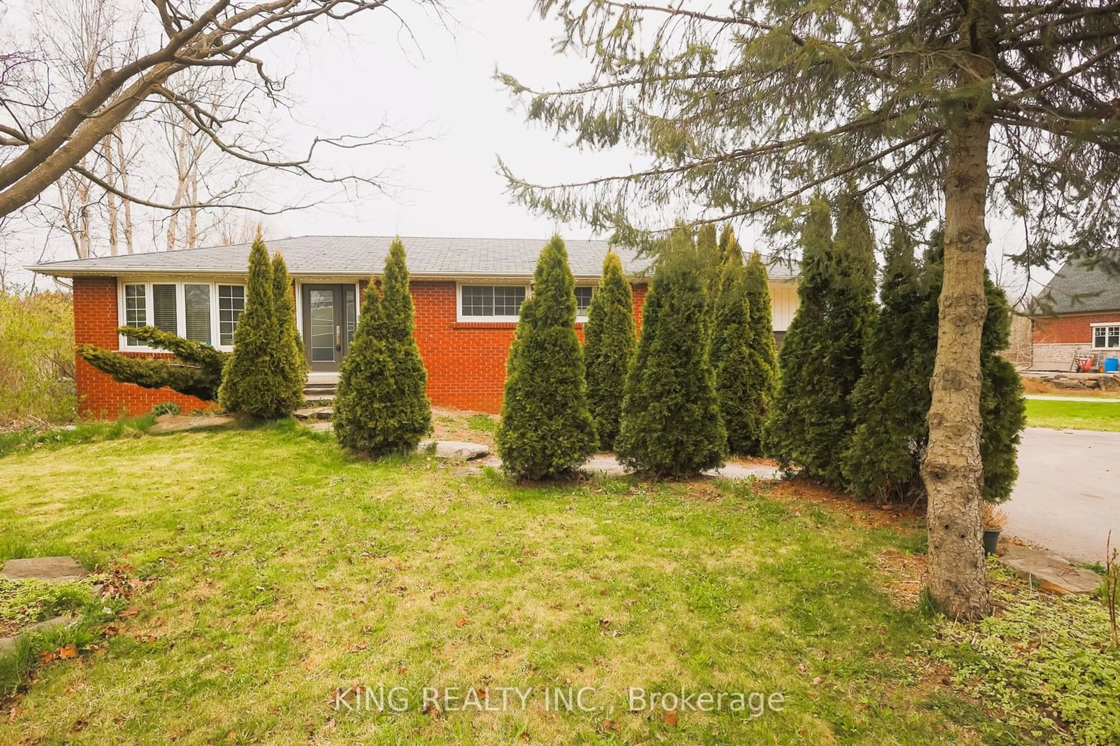 Frontside or backside of a home for 8387 Guelph Line, Milton Ontario L0P 1B0