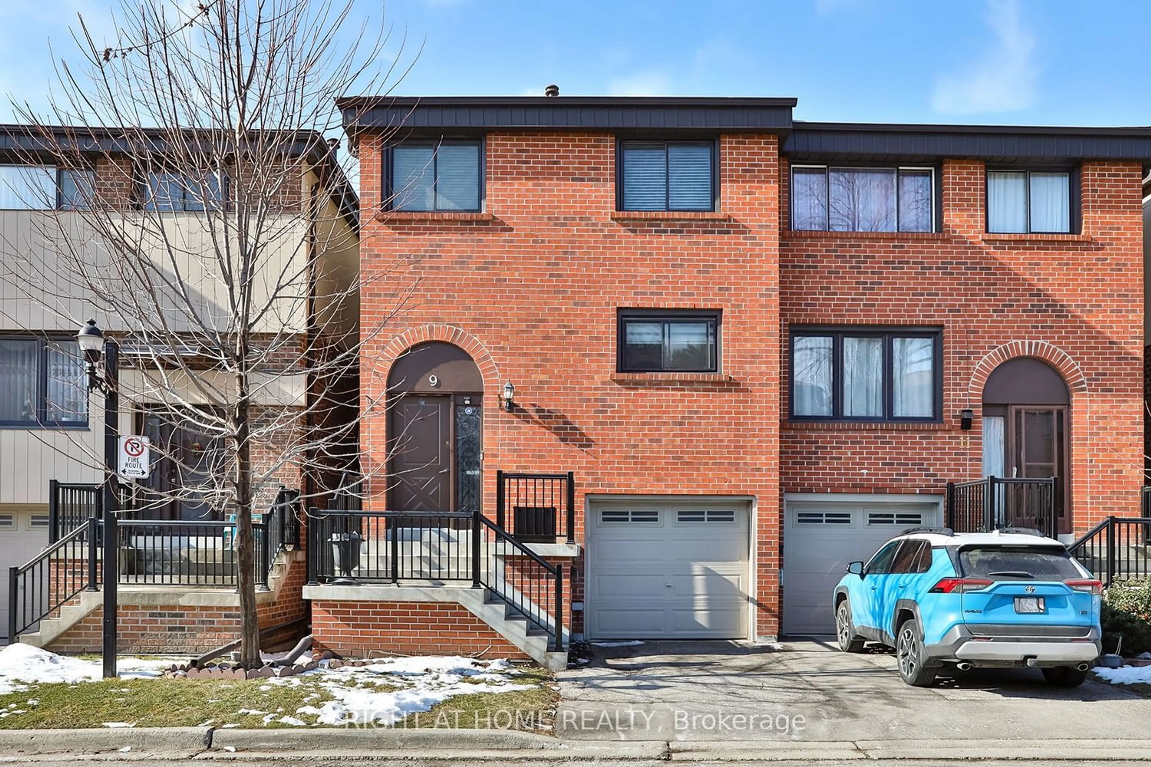 A pic from exterior of the house or condo for 9 Peach Tree Path, Toronto Ontario M9P 3T6