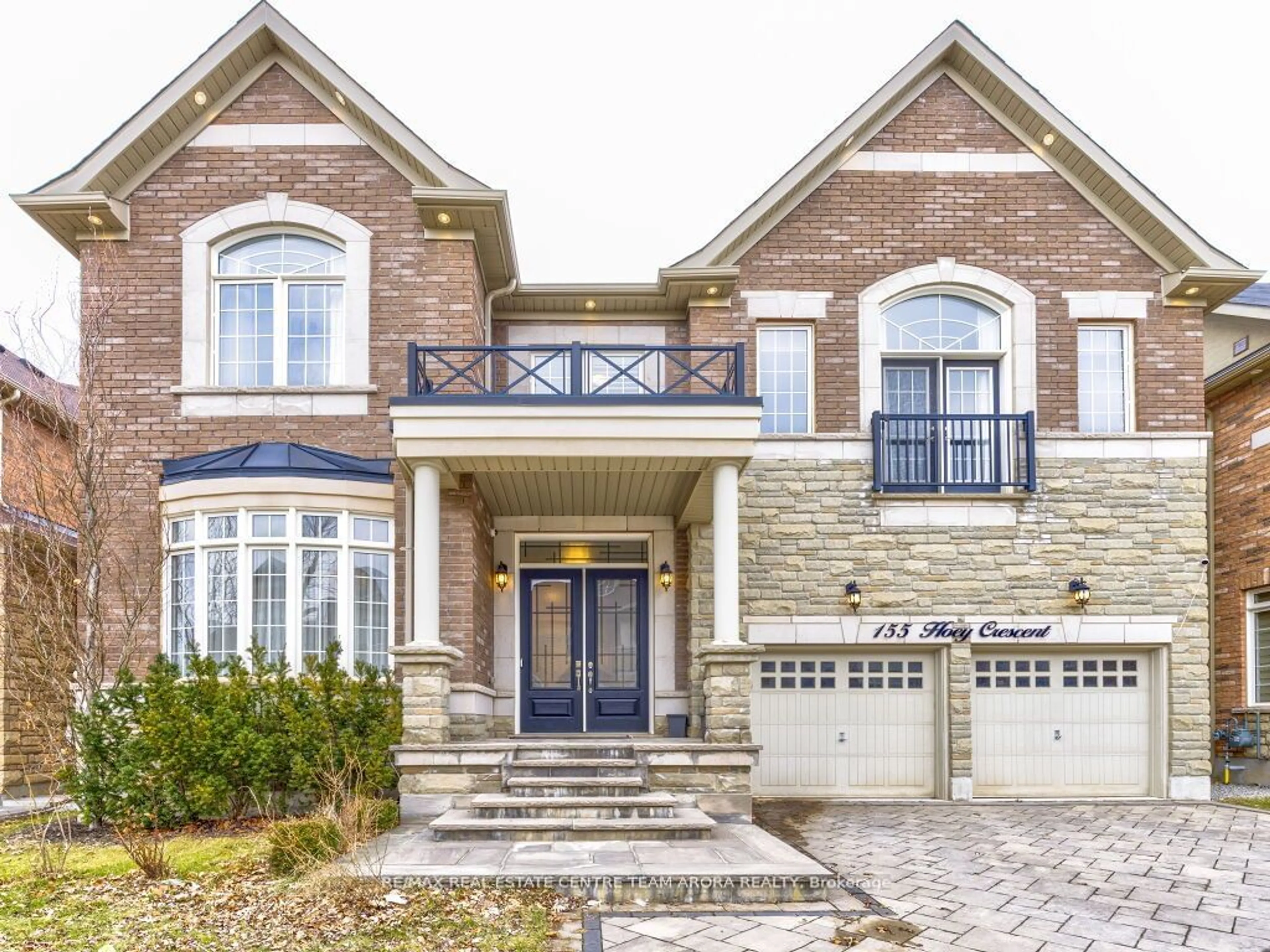 Home with brick exterior material for 155 Hoey Cres, Oakville Ontario L6M 0X1