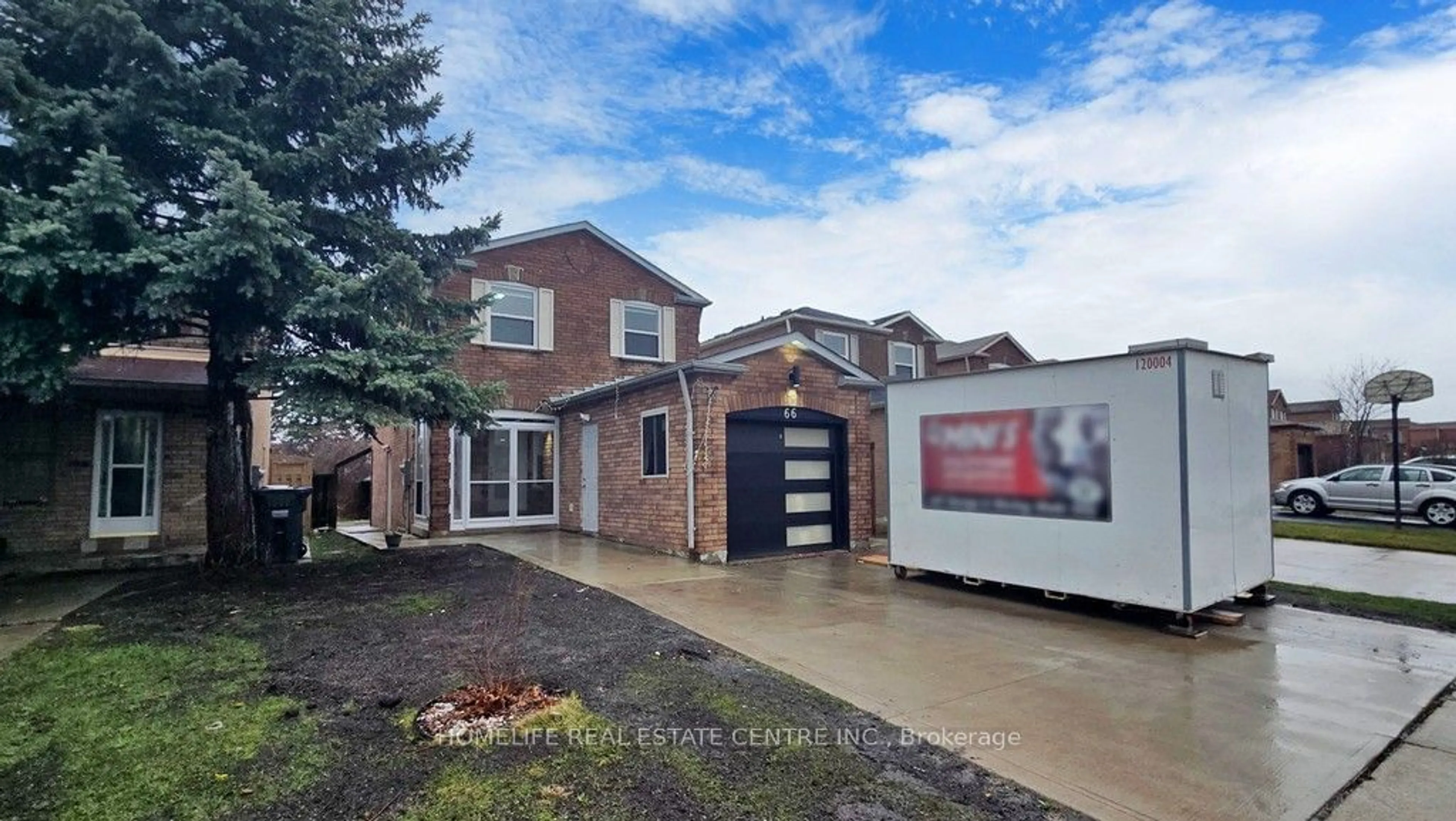 Frontside or backside of a home for 66 Calmist Cres, Brampton Ontario L6Y 4L5