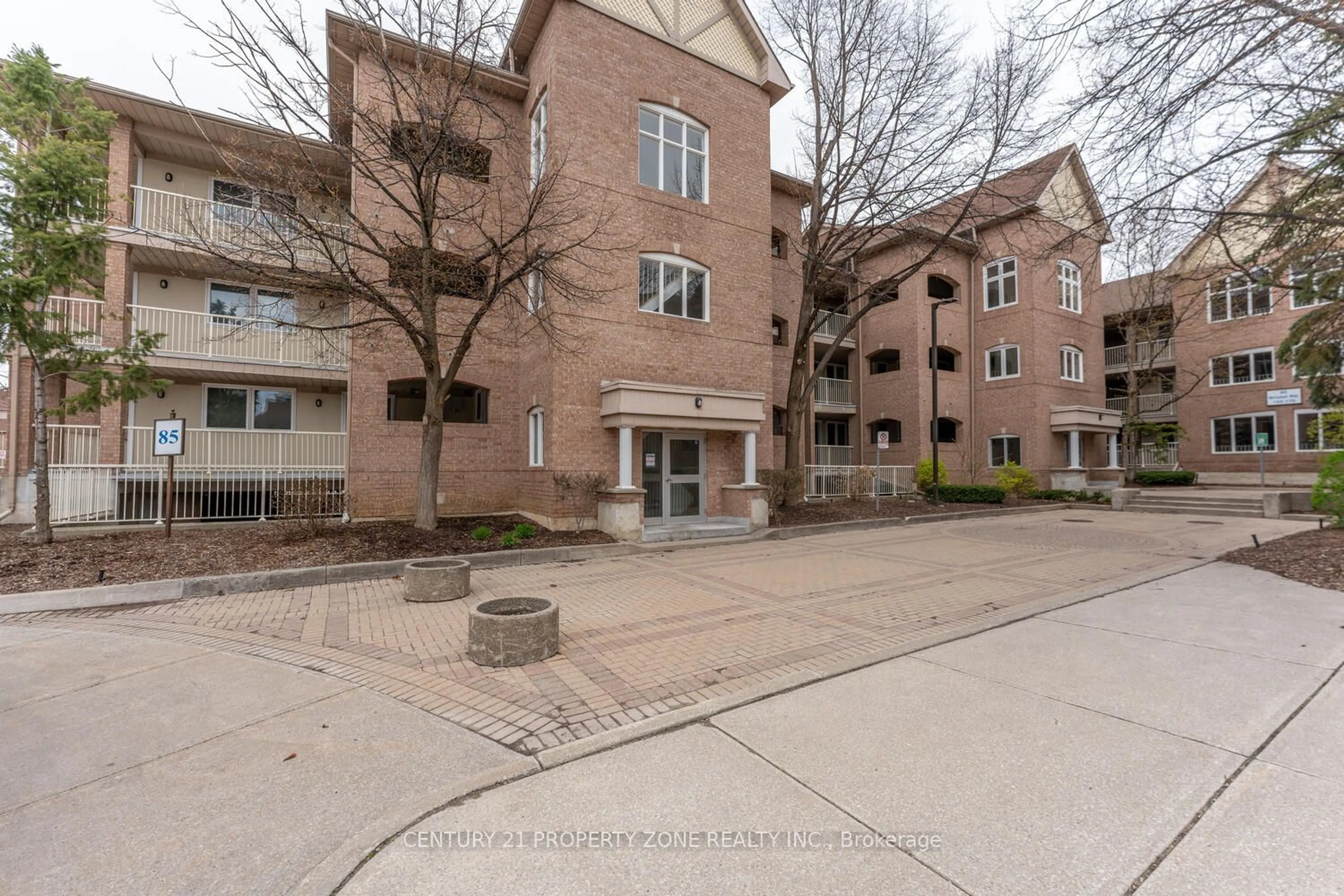 A pic from exterior of the house or condo for 85 Bristol Rd #139, Mississauga Ontario L4Z 3N8