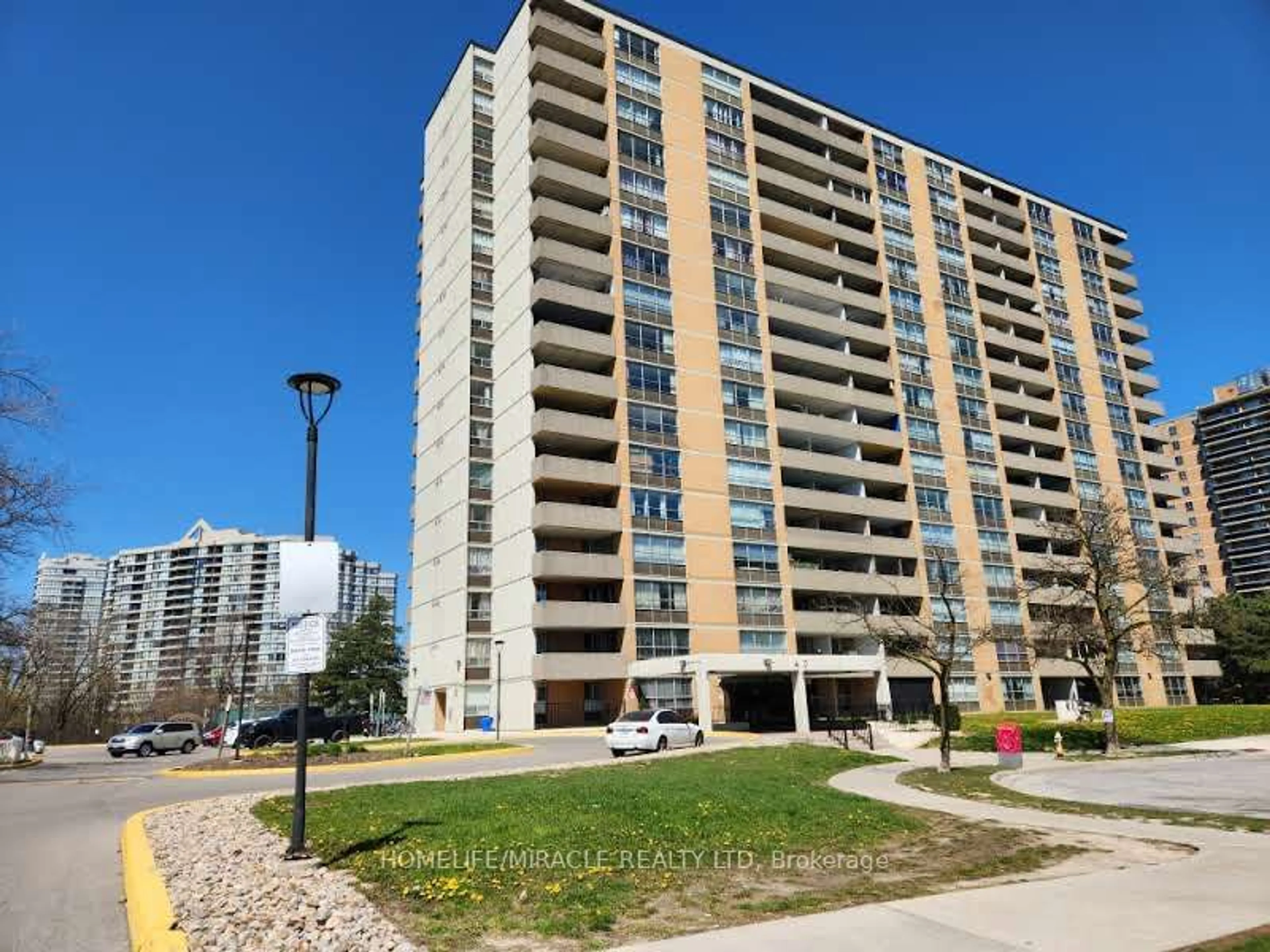 A pic from exterior of the house or condo for 40 Panorama Crt #1605, Toronto Ontario M9V 4M1