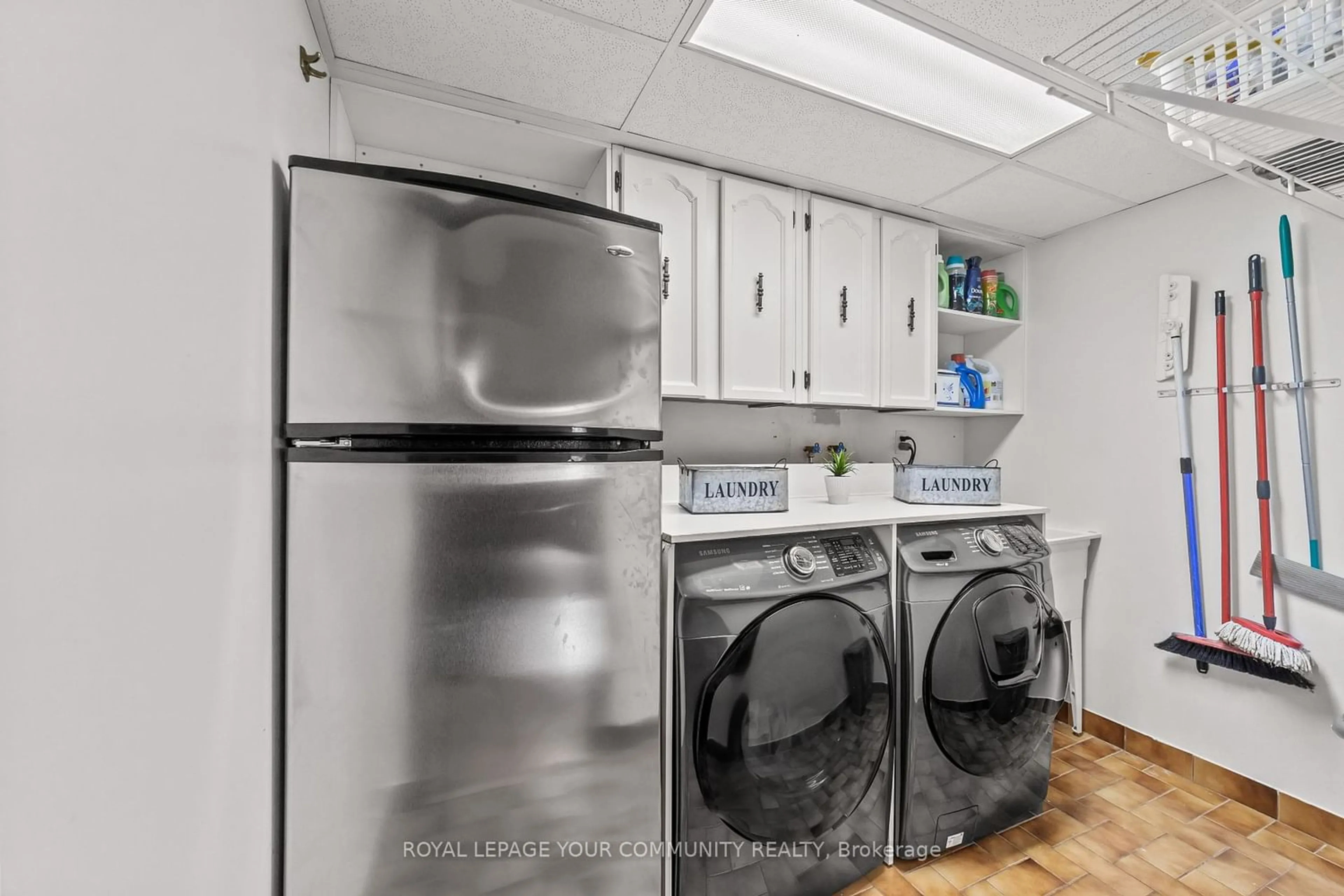Laundry room for 63 Riverside Dr, Toronto Ontario M9L 1J2