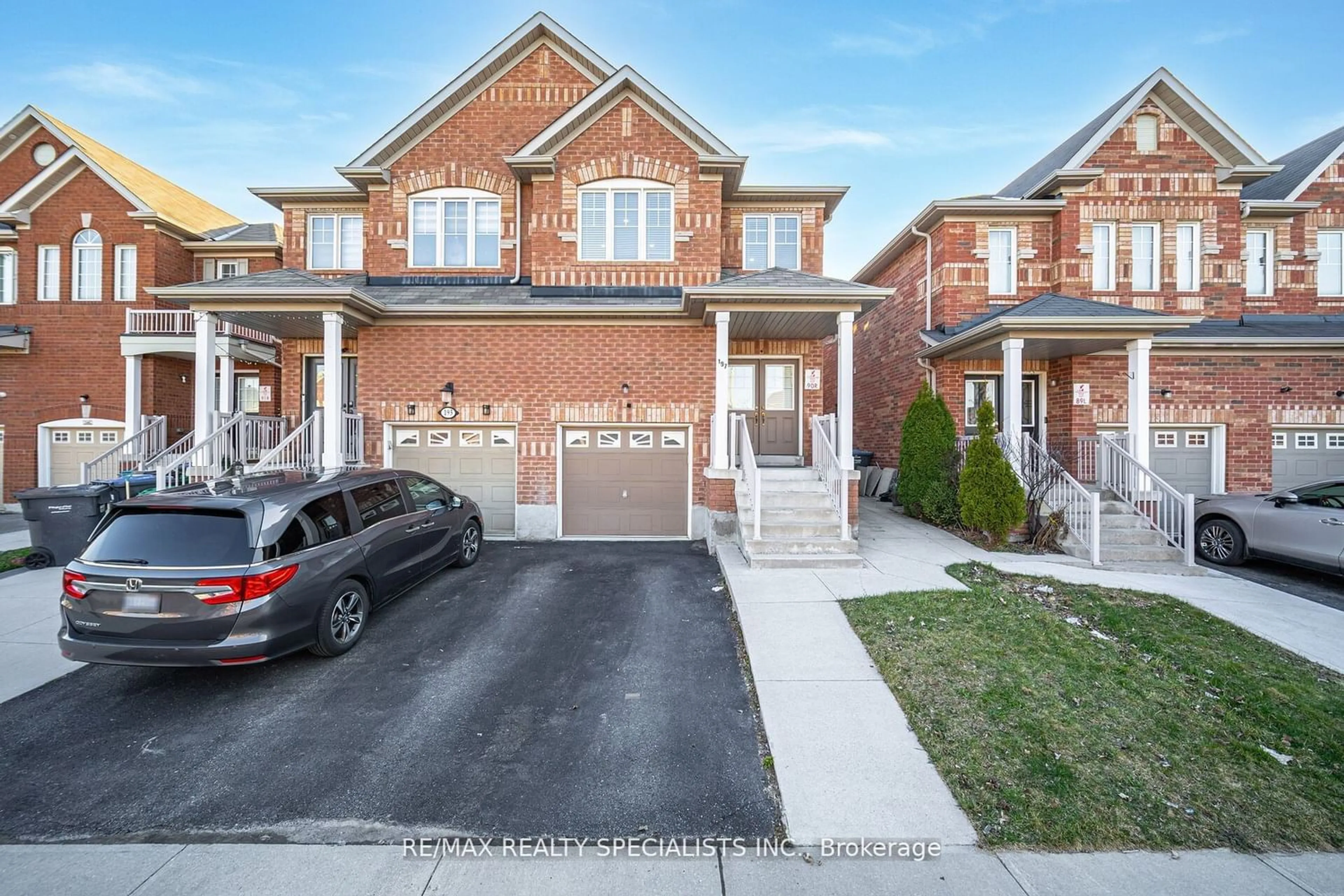 Home with brick exterior material for 197 Checkerberry Cres, Brampton Ontario L6R 2S6