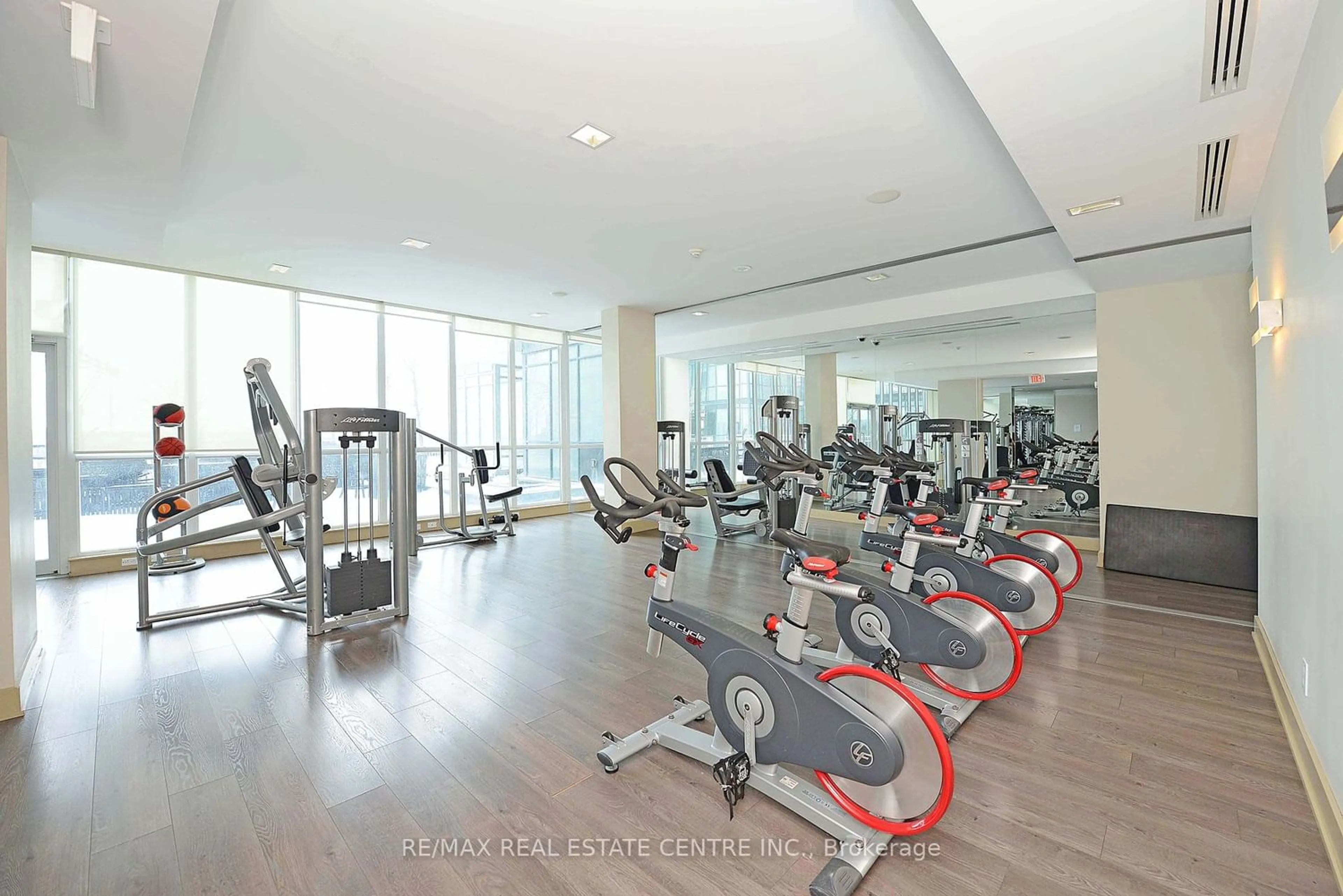 Gym or fitness room for 4070 Confederation Pkwy #2903, Mississauga Ontario L5B 0E9
