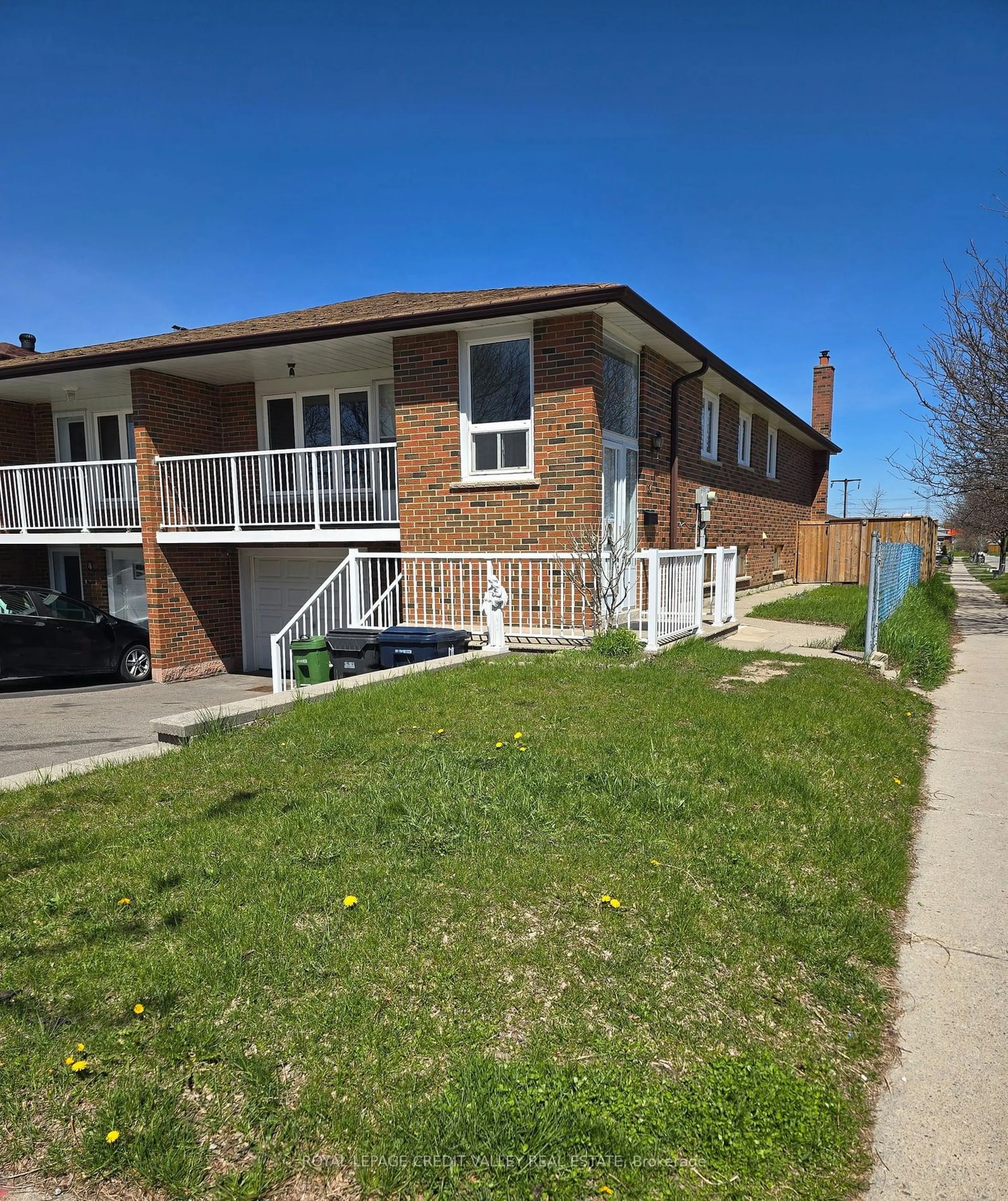 A pic from exterior of the house or condo for 184 Plunkett Rd, Toronto Ontario M9C 2J7