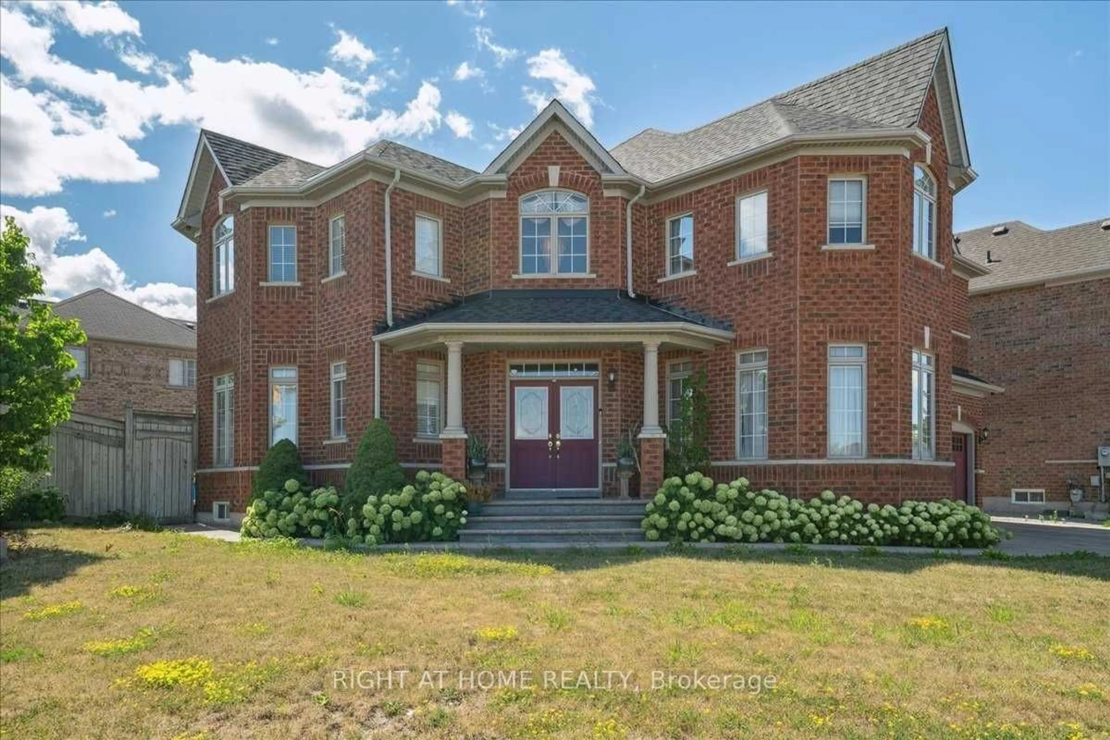 Home with brick exterior material for 130 Thorndale Rd, Brampton Ontario L6P 0Z6
