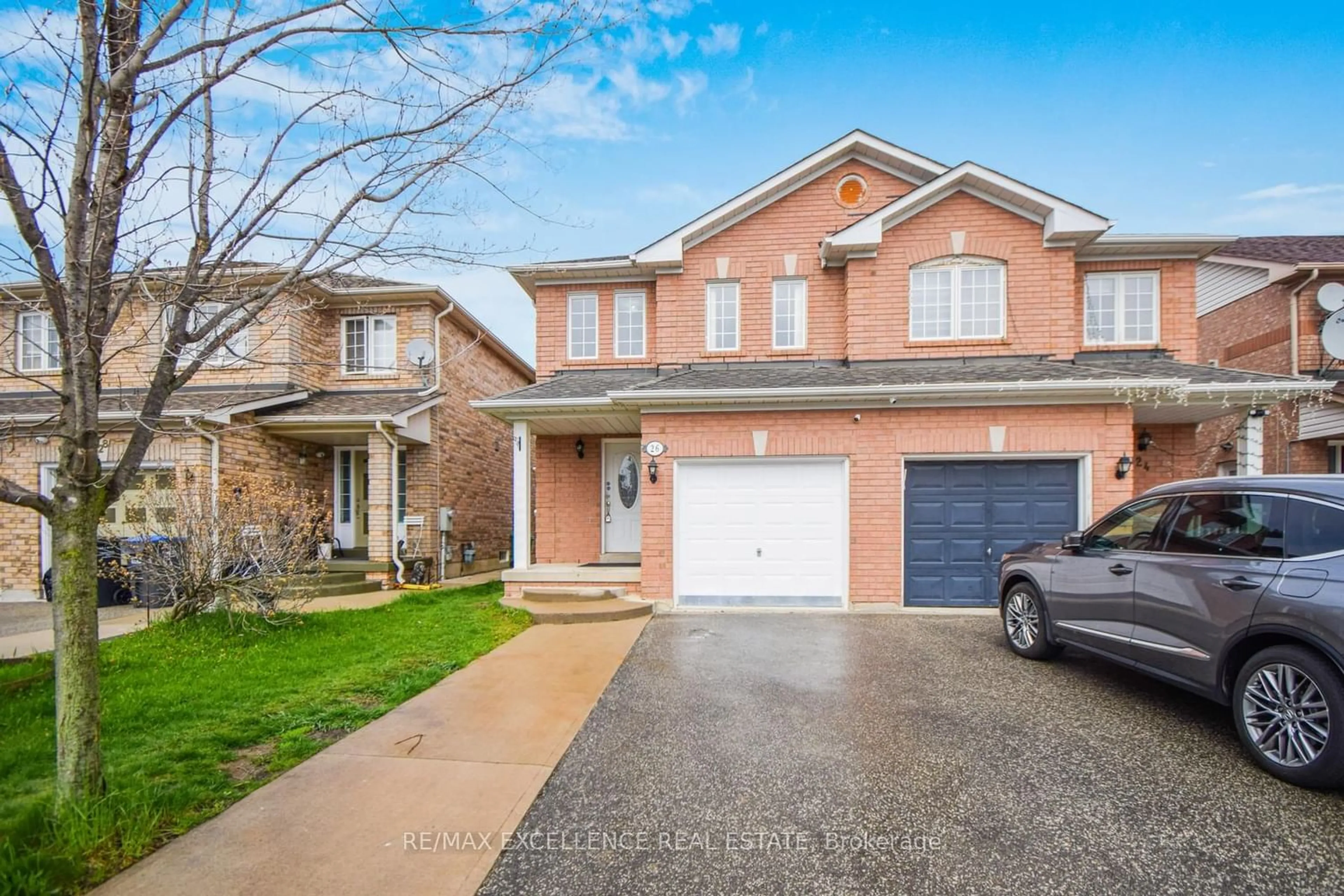 Frontside or backside of a home for 26 Baha Cres, Brampton Ontario L7A 2J2