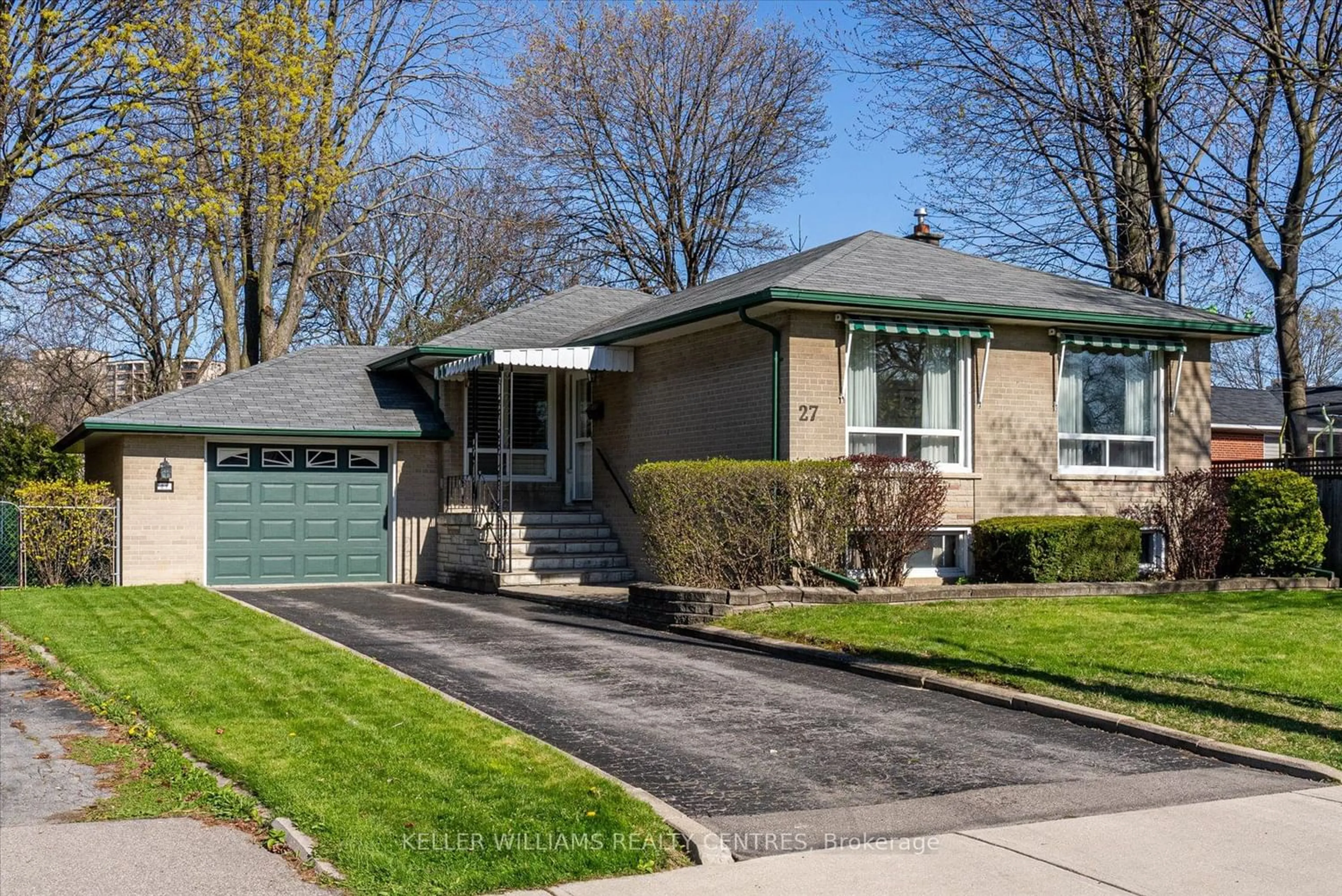 Frontside or backside of a home for 27 Crendon Dr, Toronto Ontario M9C 3G6