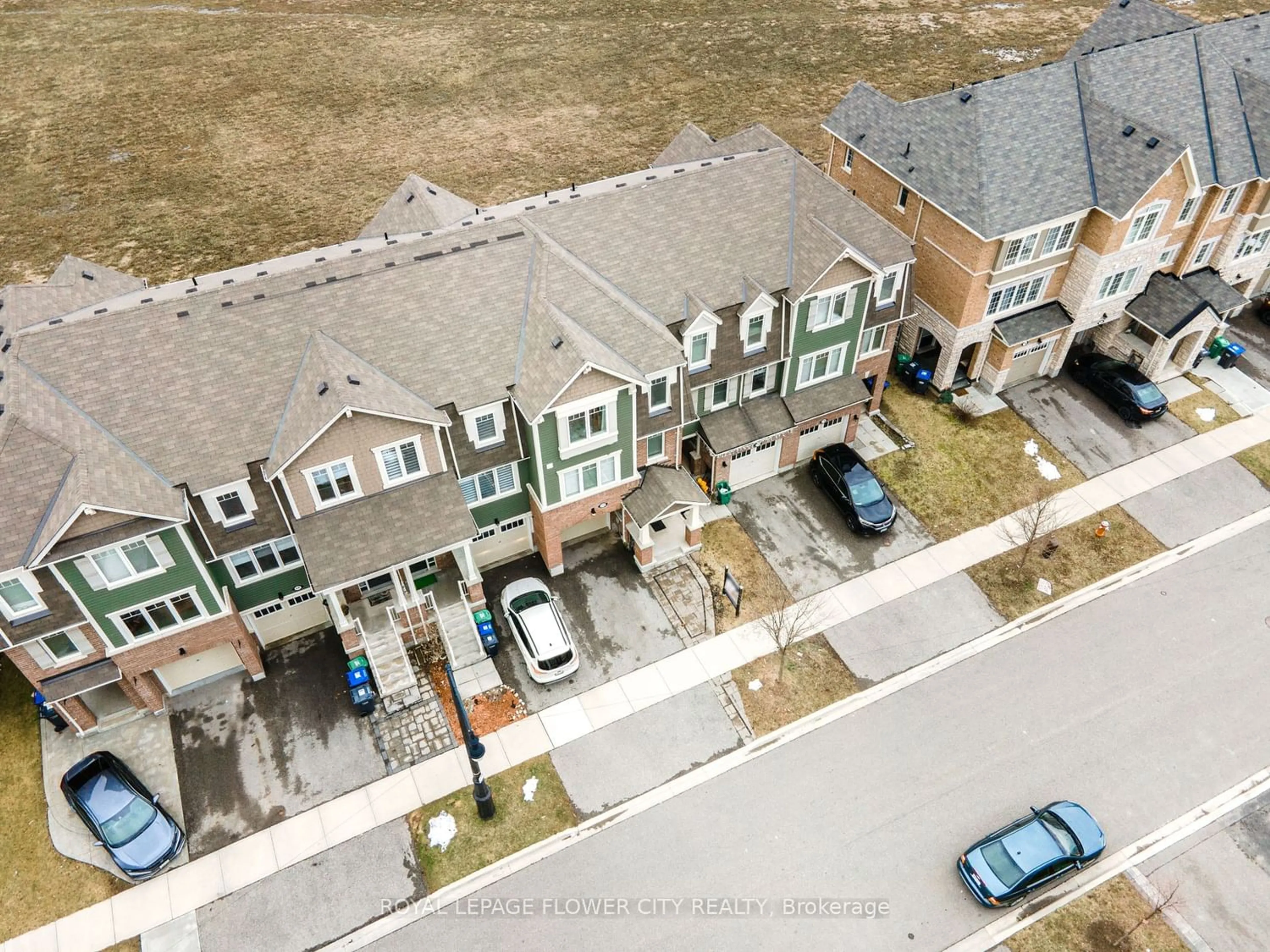 A pic from exterior of the house or condo for 70 Bannister Cres, Brampton Ontario L7A 4H2