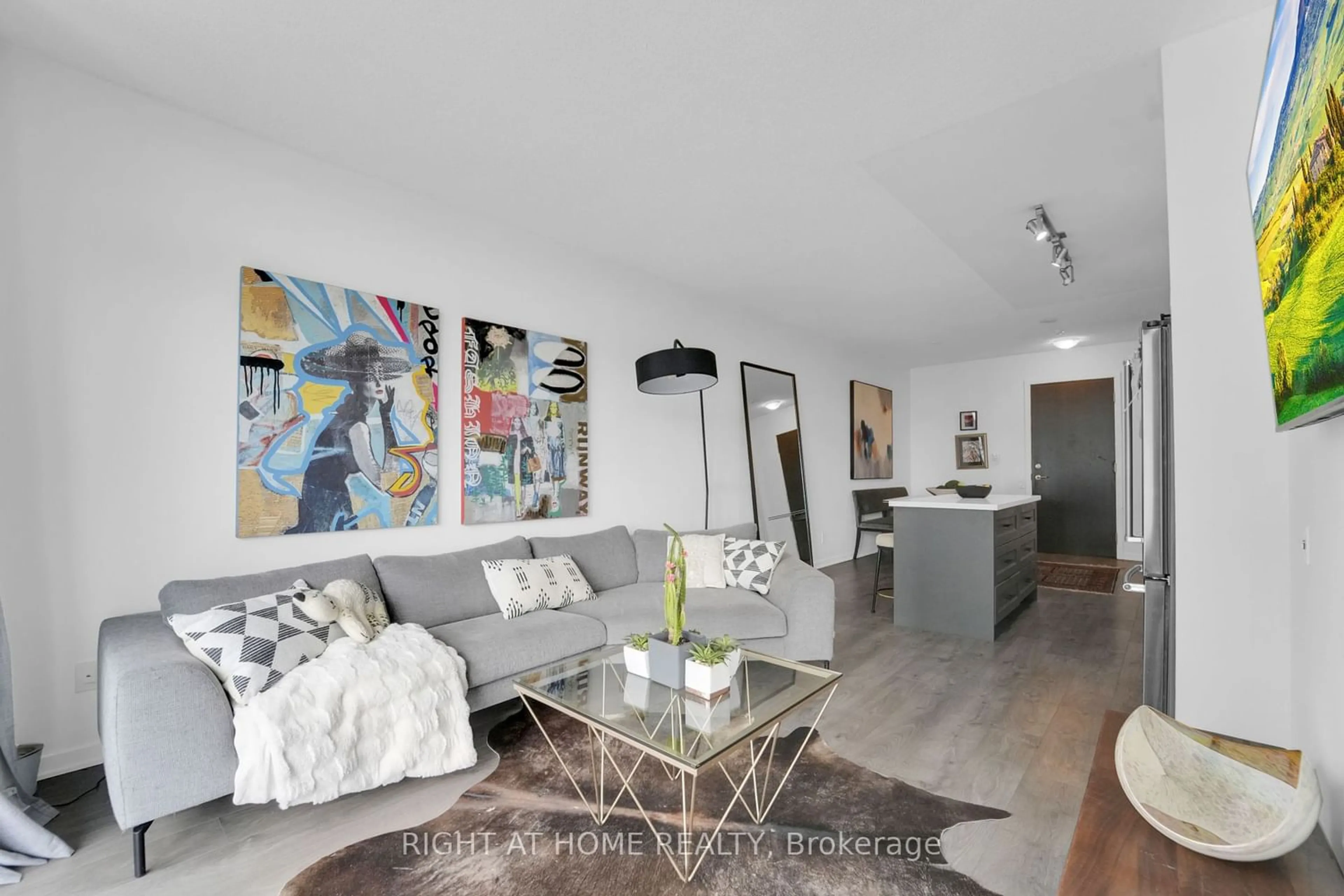 Living room for 105 The Queensway #1414, Toronto Ontario M6S 5B5
