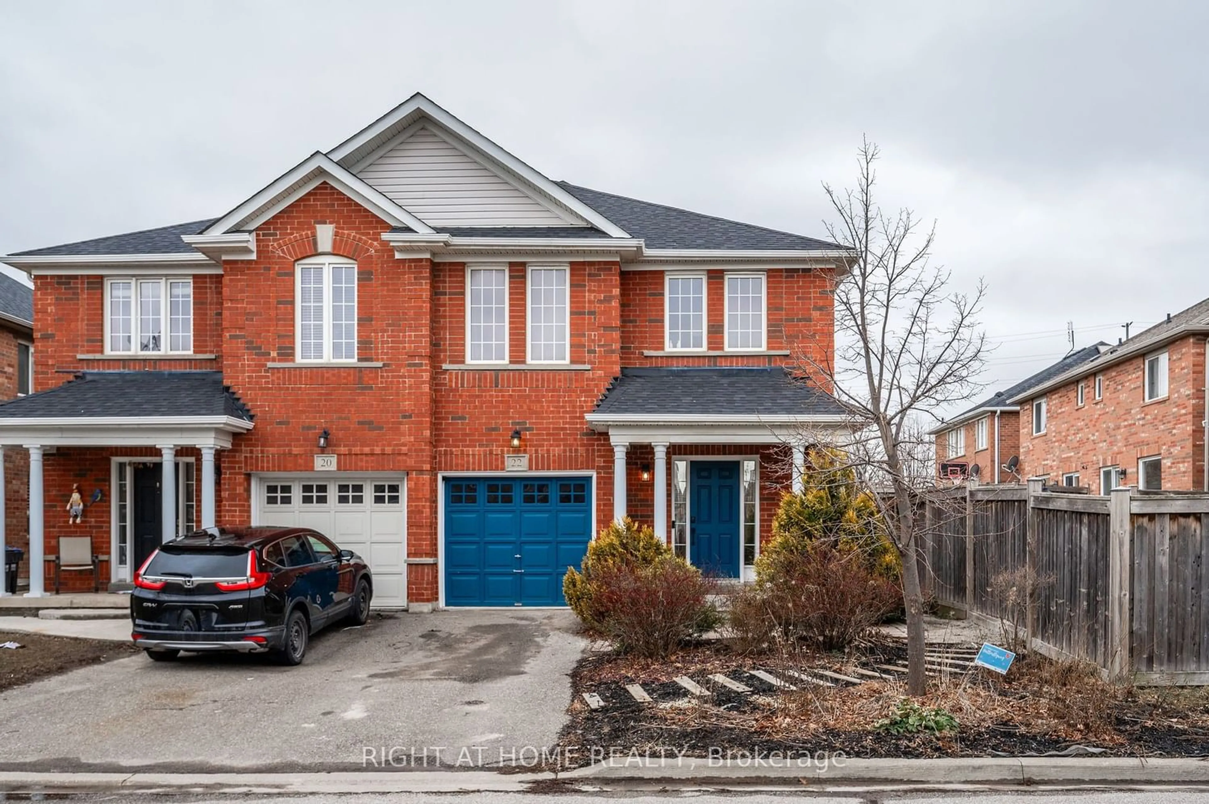 A pic from exterior of the house or condo for 22 Albery Rd, Brampton Ontario L7A 0K7