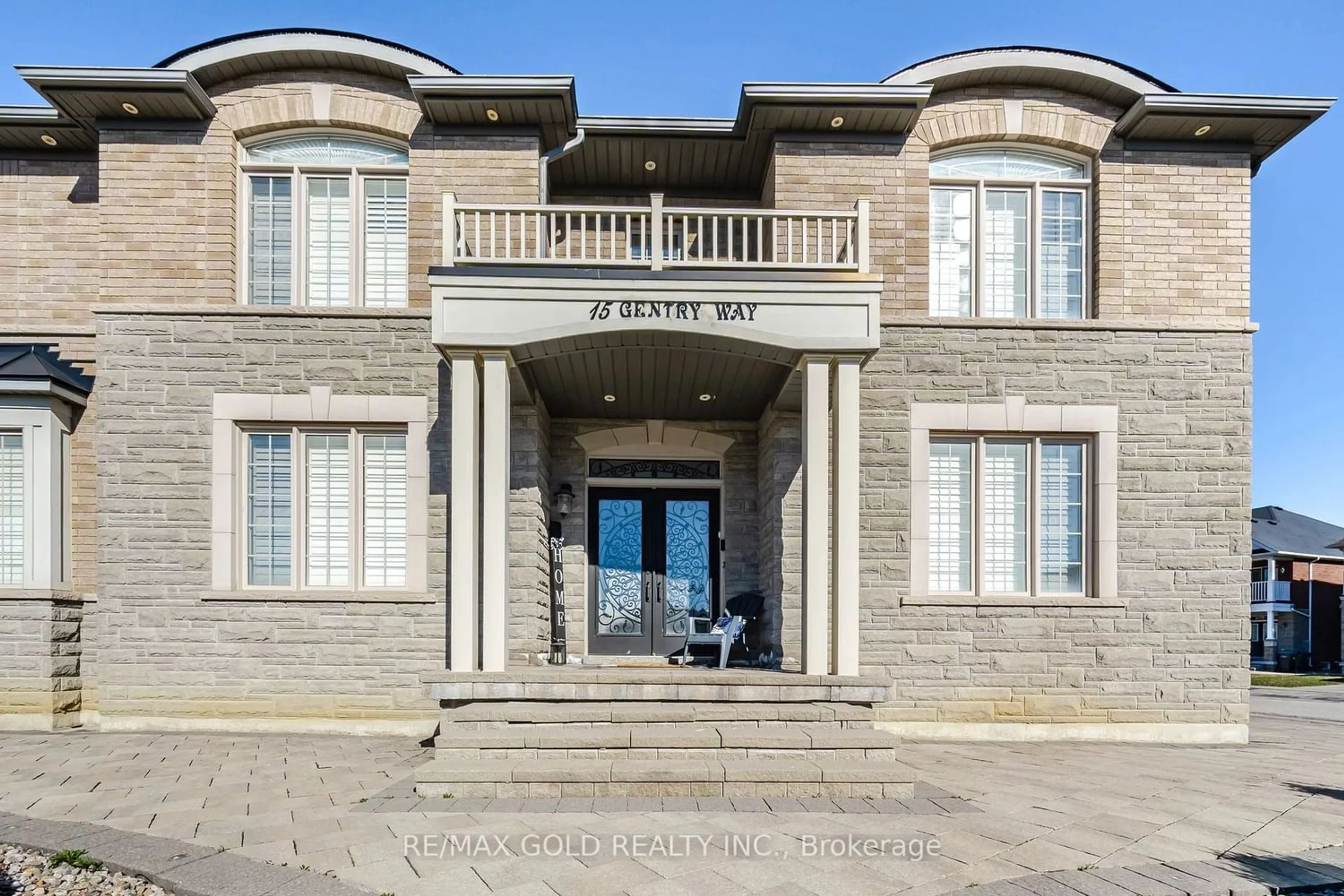 Outside view for 15 Gentry Way, Brampton Ontario L6P 3N5