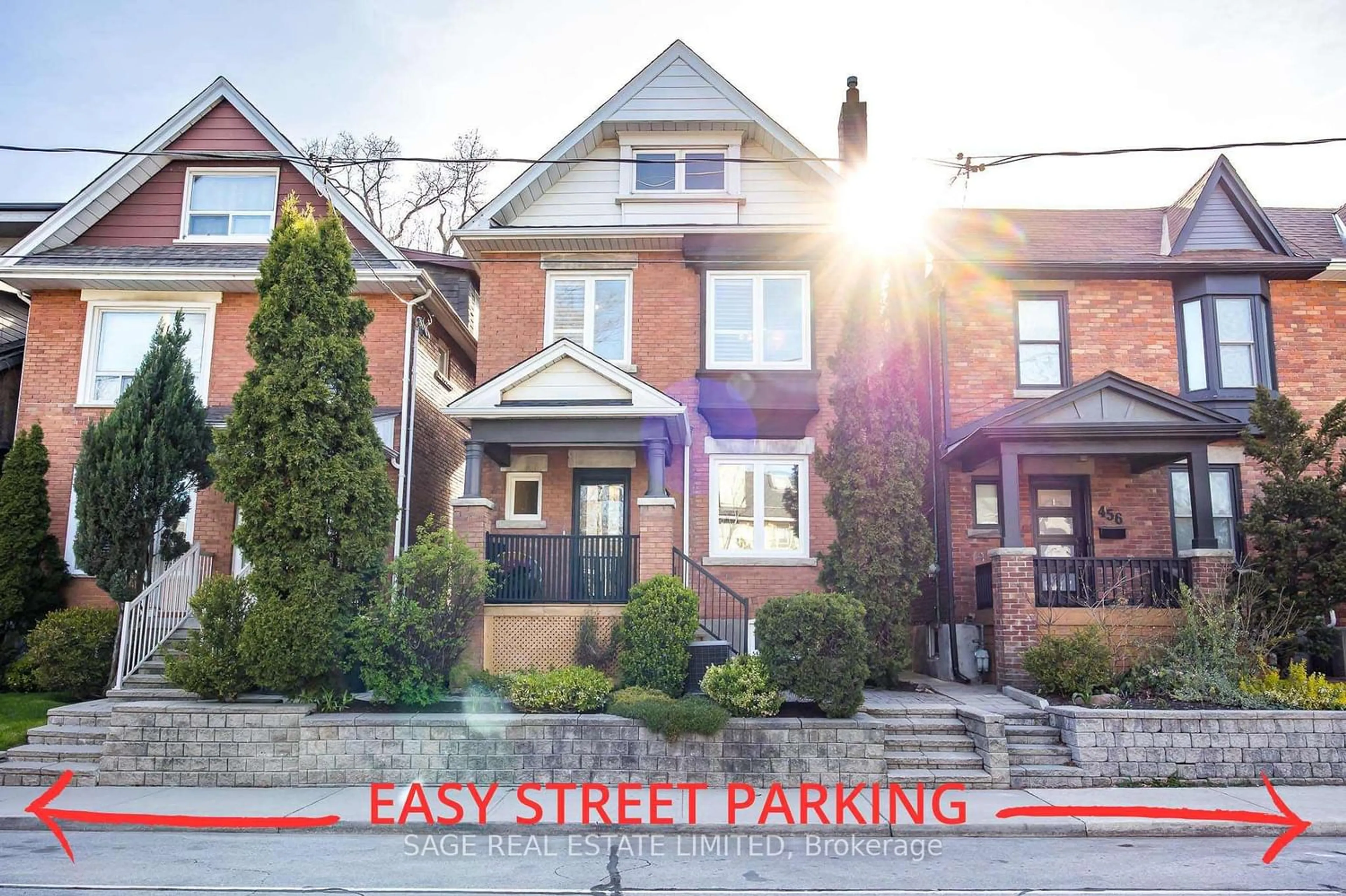 Parking for 454 Runnymede Rd, Toronto Ontario M6S 2Z1