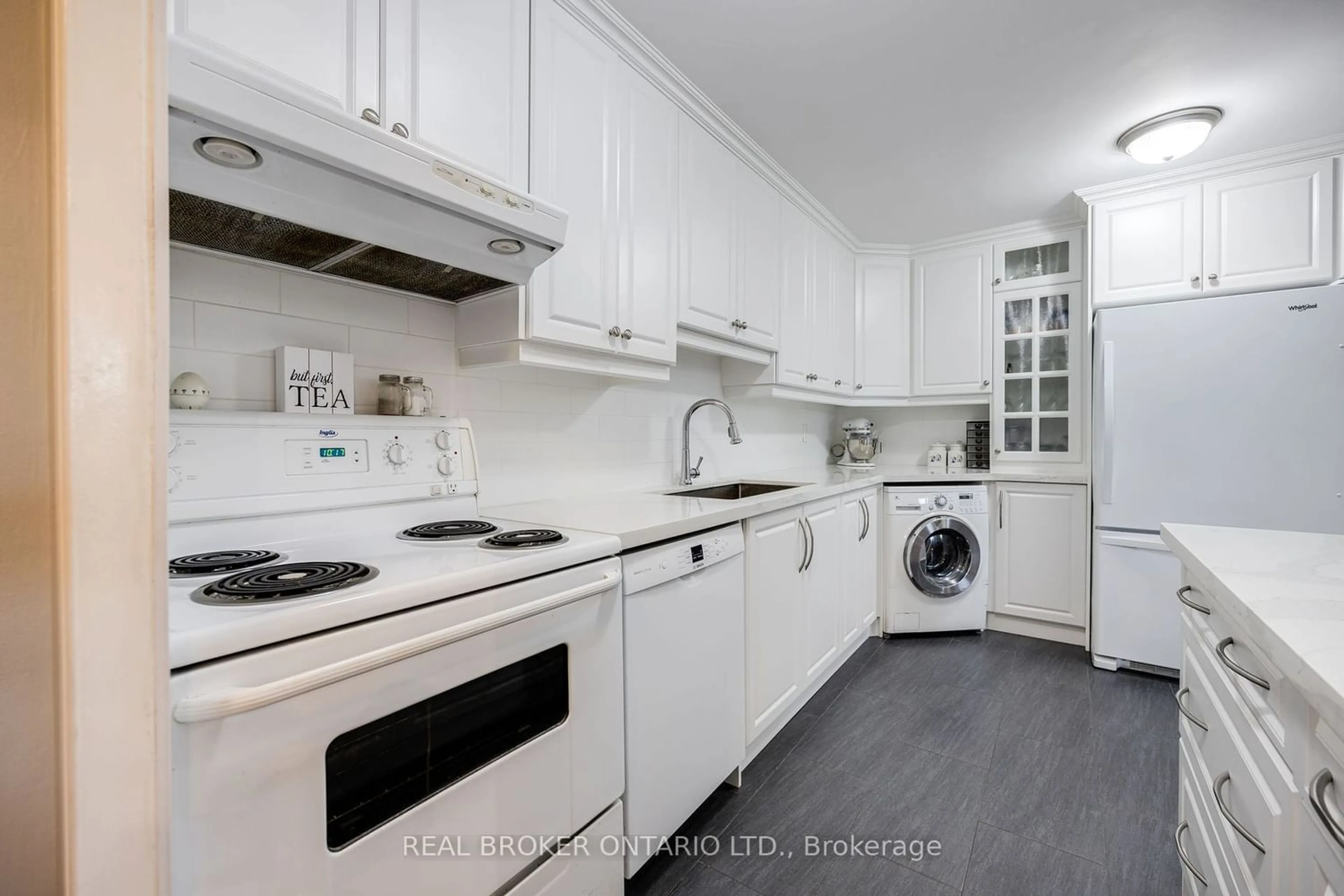 Standard kitchen for 714 The West Mall #412, Toronto Ontario M9C 4X1