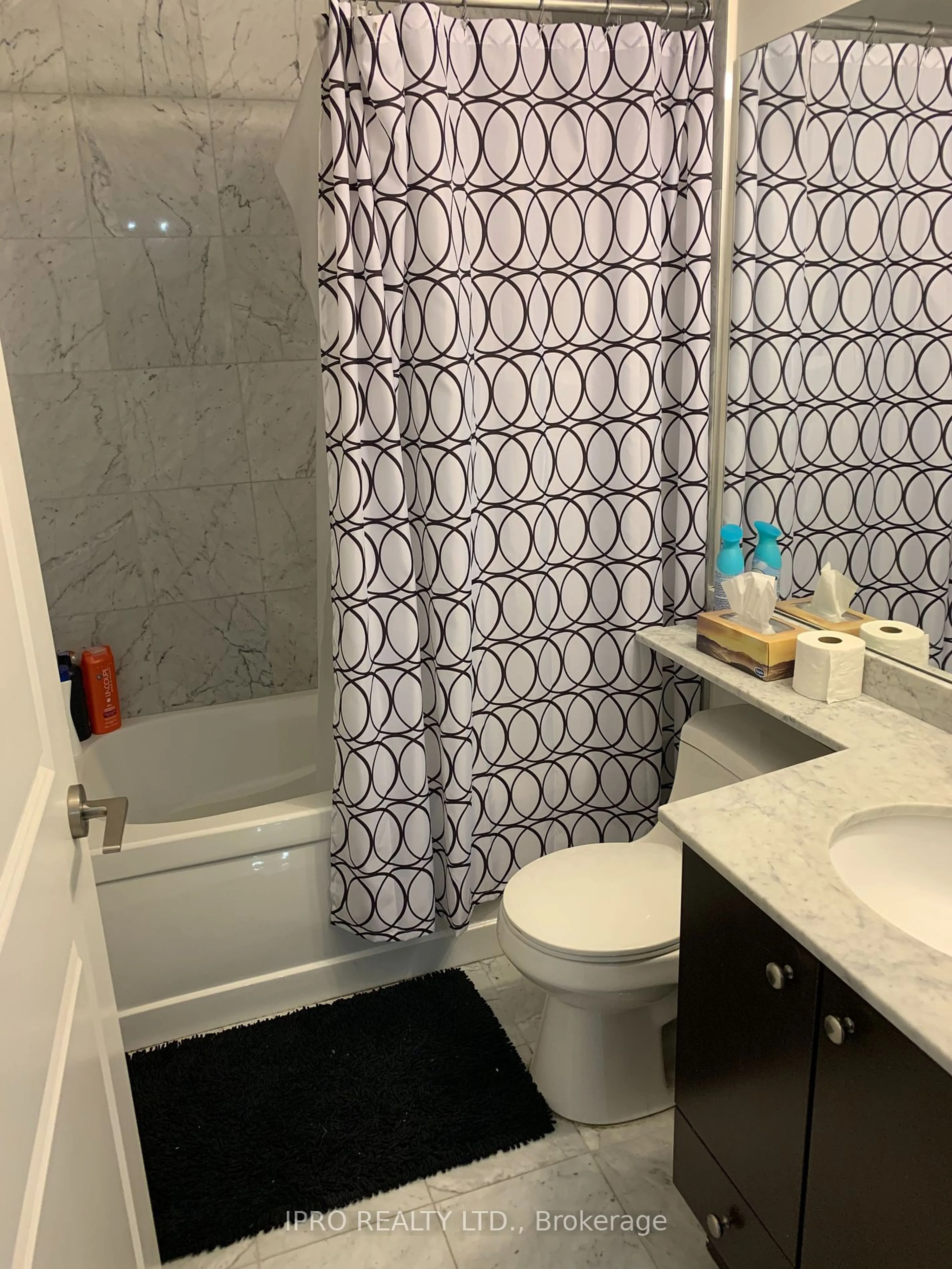 Standard bathroom for 50 Absolute Ave #1609, Mississauga Ontario L4Z 0A8