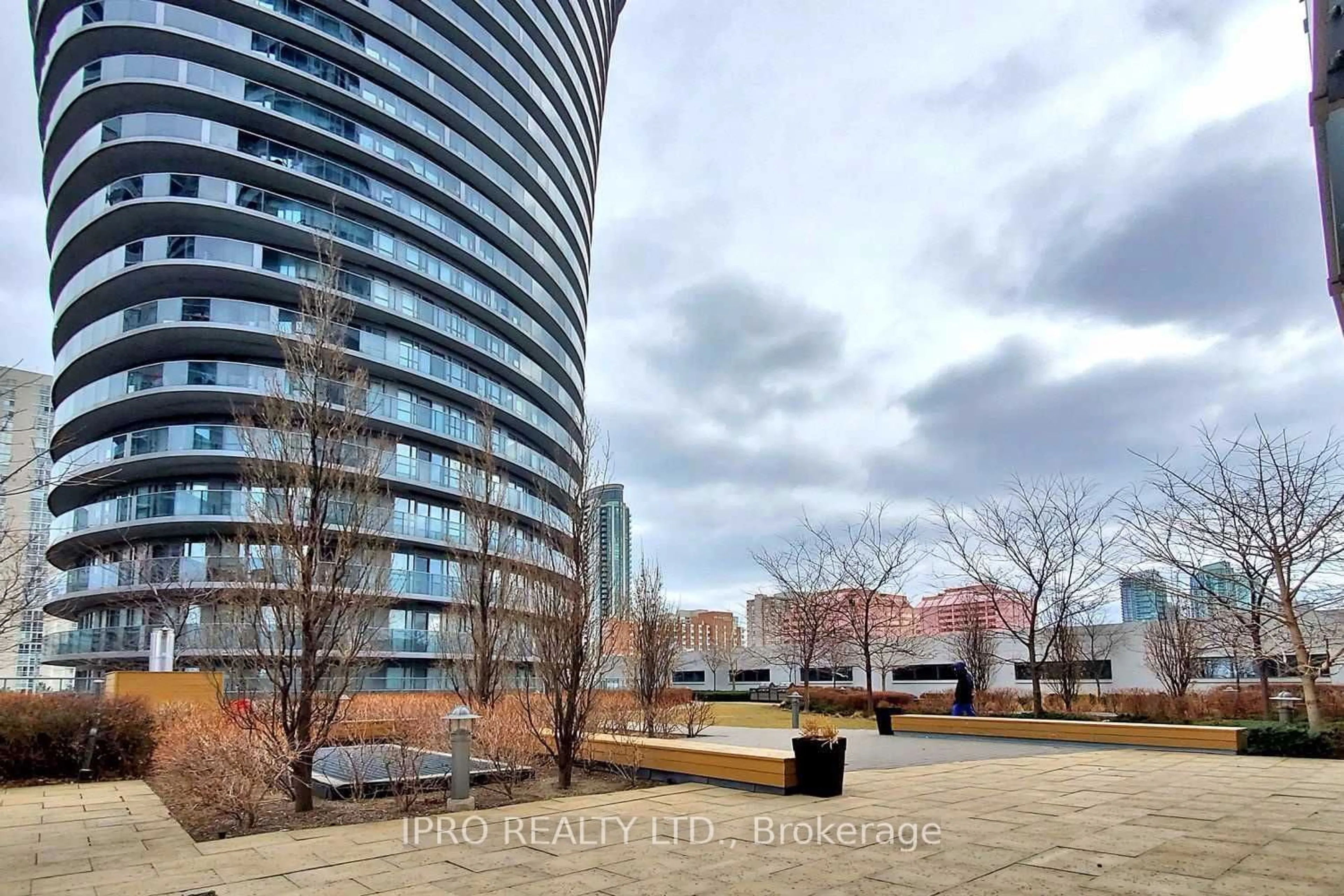 Standard bathroom for 50 Absolute Ave #1609, Mississauga Ontario L4Z 0A8