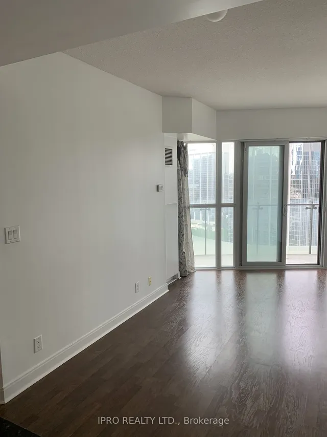Additional property image - 50 Absolute Ave Unit 1609