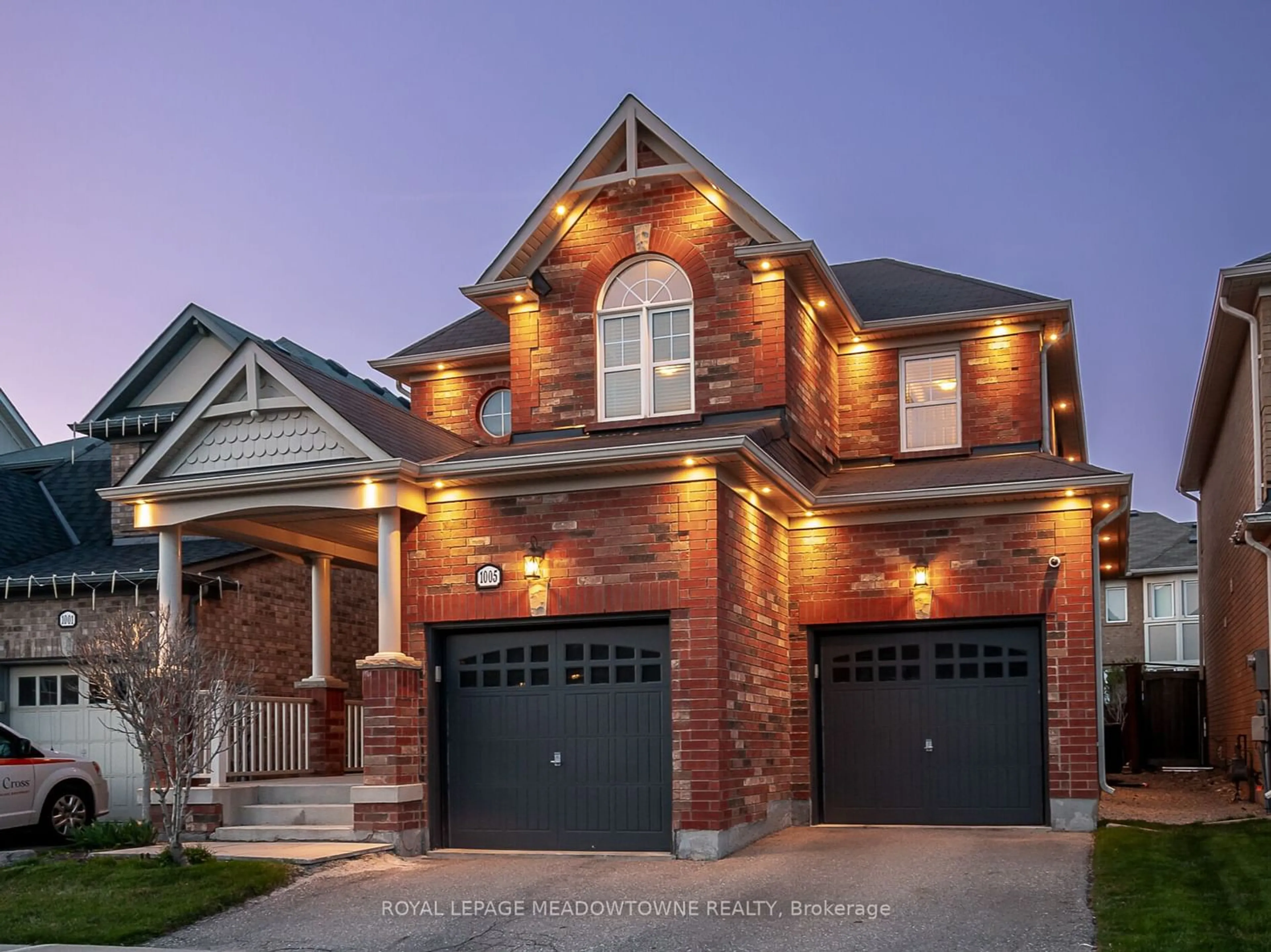 Home with brick exterior material for 1005 Savoline Blvd, Milton Ontario L9T 7B3