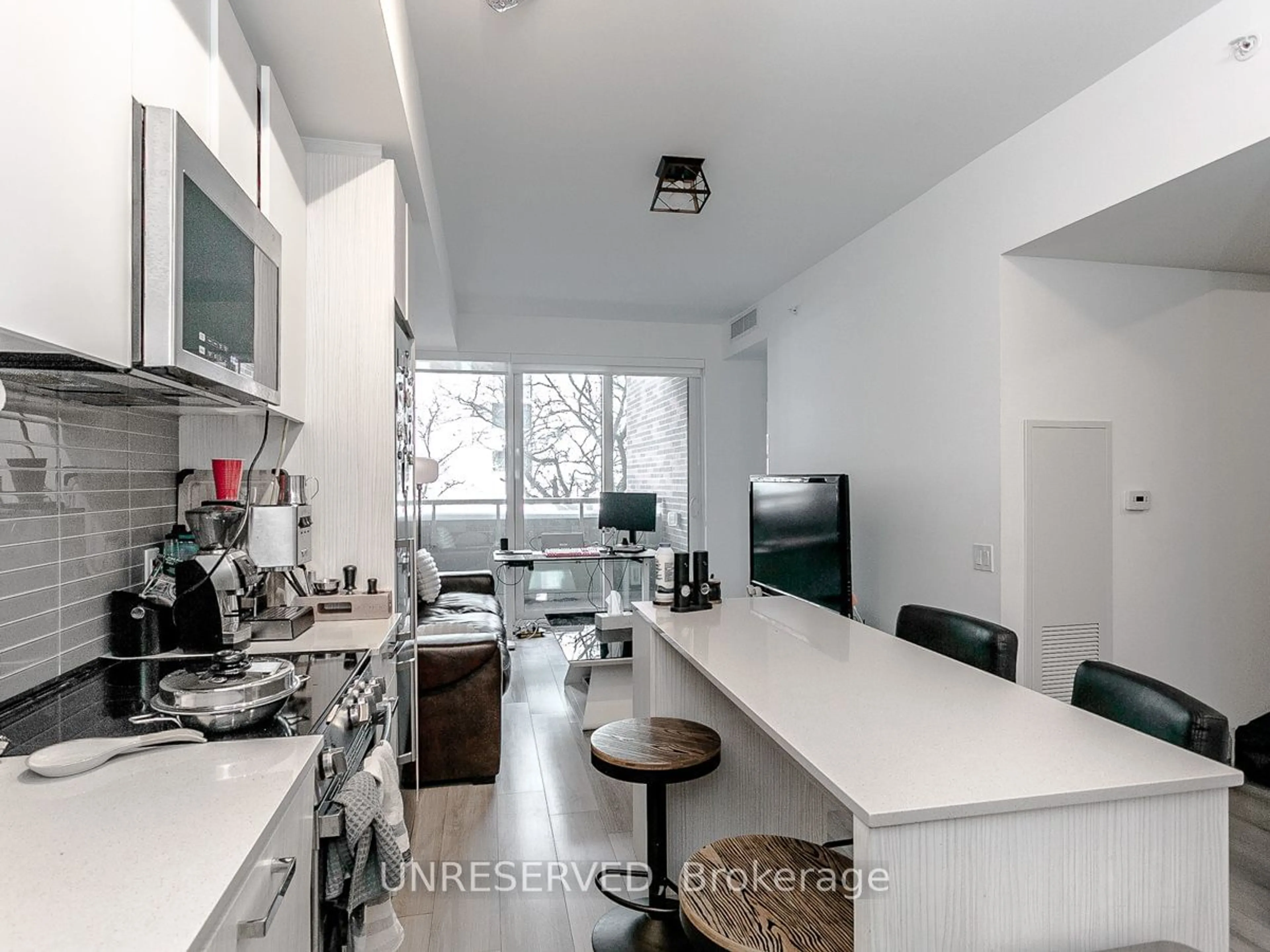 Contemporary kitchen for 1787 St Clair Ave #214, Toronto Ontario M6N 0B7
