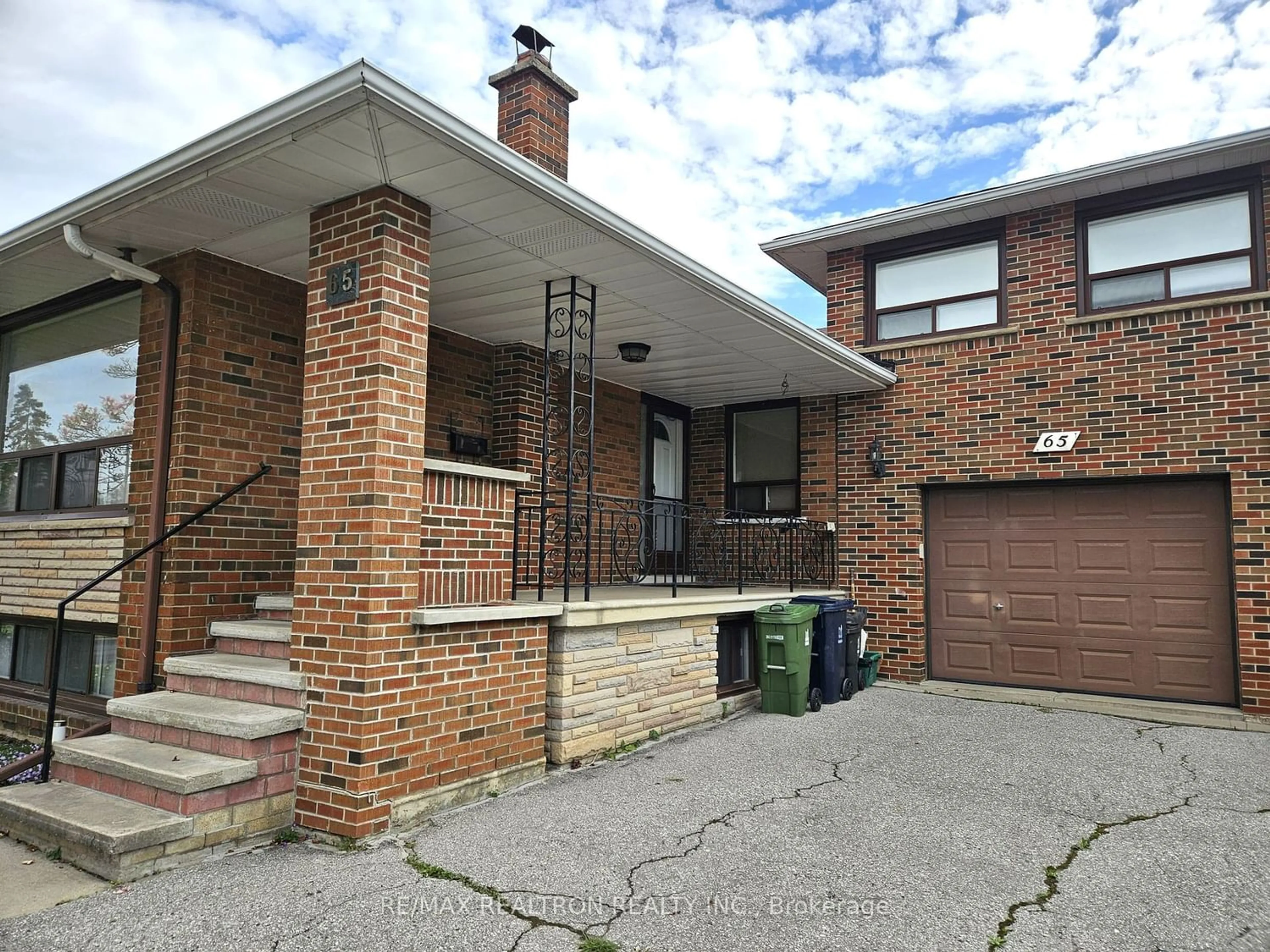 Frontside or backside of a home for 65 Samba Dr, Toronto Ontario M9M 2N2